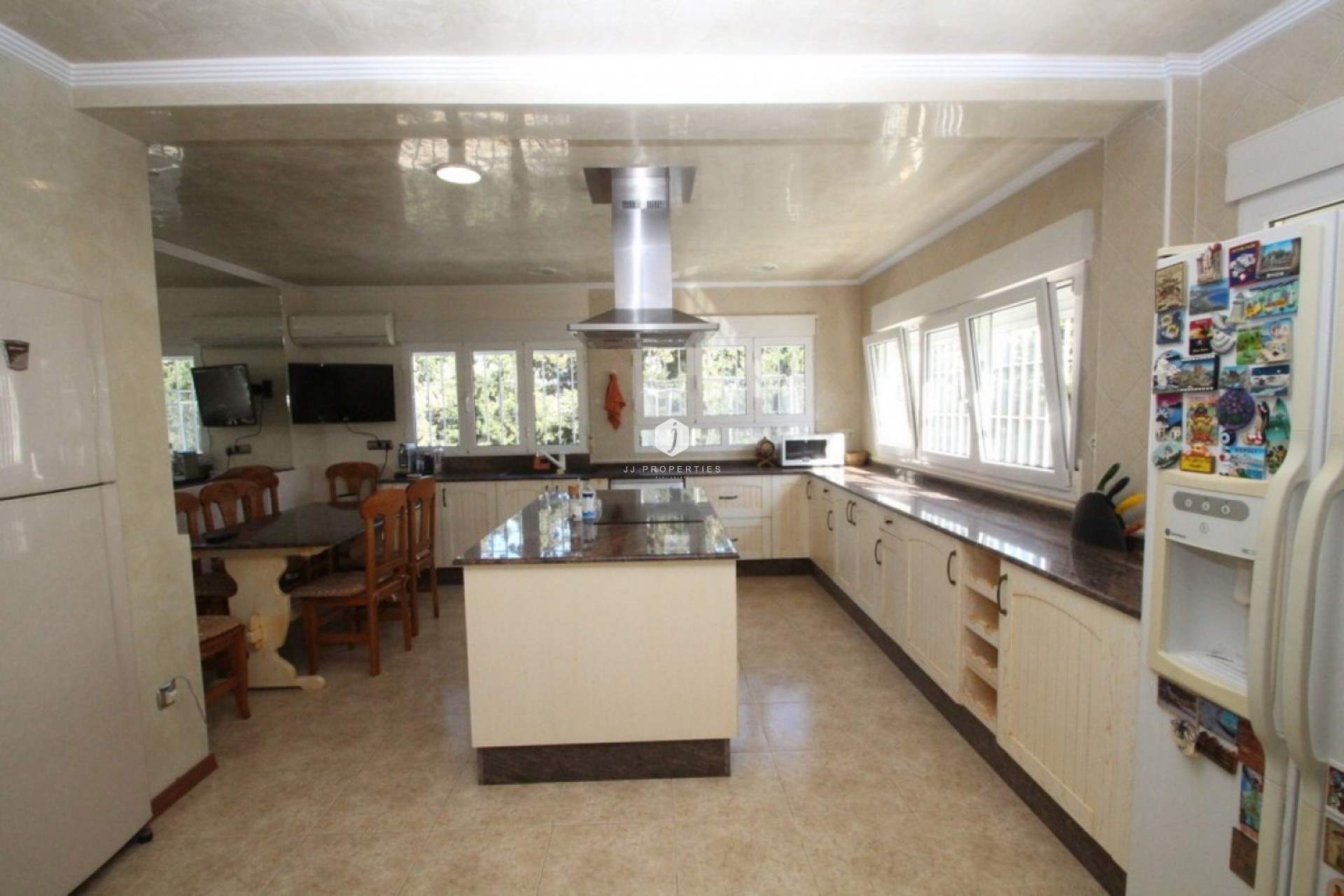 Aus zweiter Hand - Villa -
Orihuela Costa - Costa Blanca