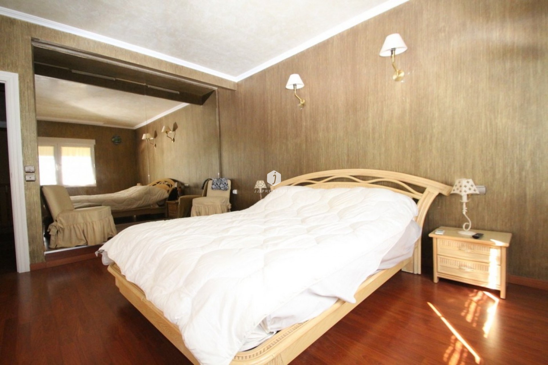 Aus zweiter Hand - Villa -
Orihuela Costa - Costa Blanca