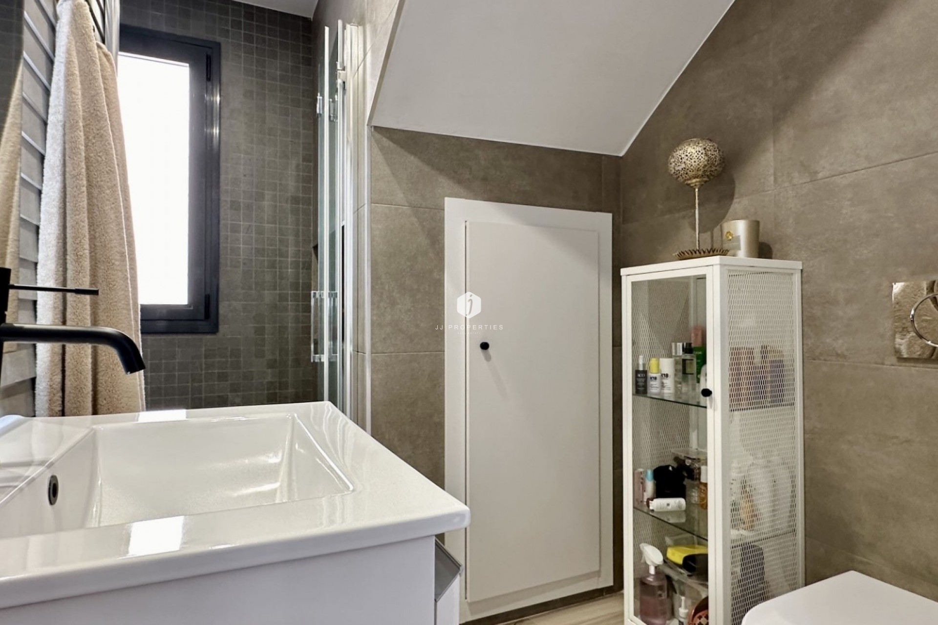 Aus zweiter Hand - Villa -
Orihuela Costa - Costa Blanca