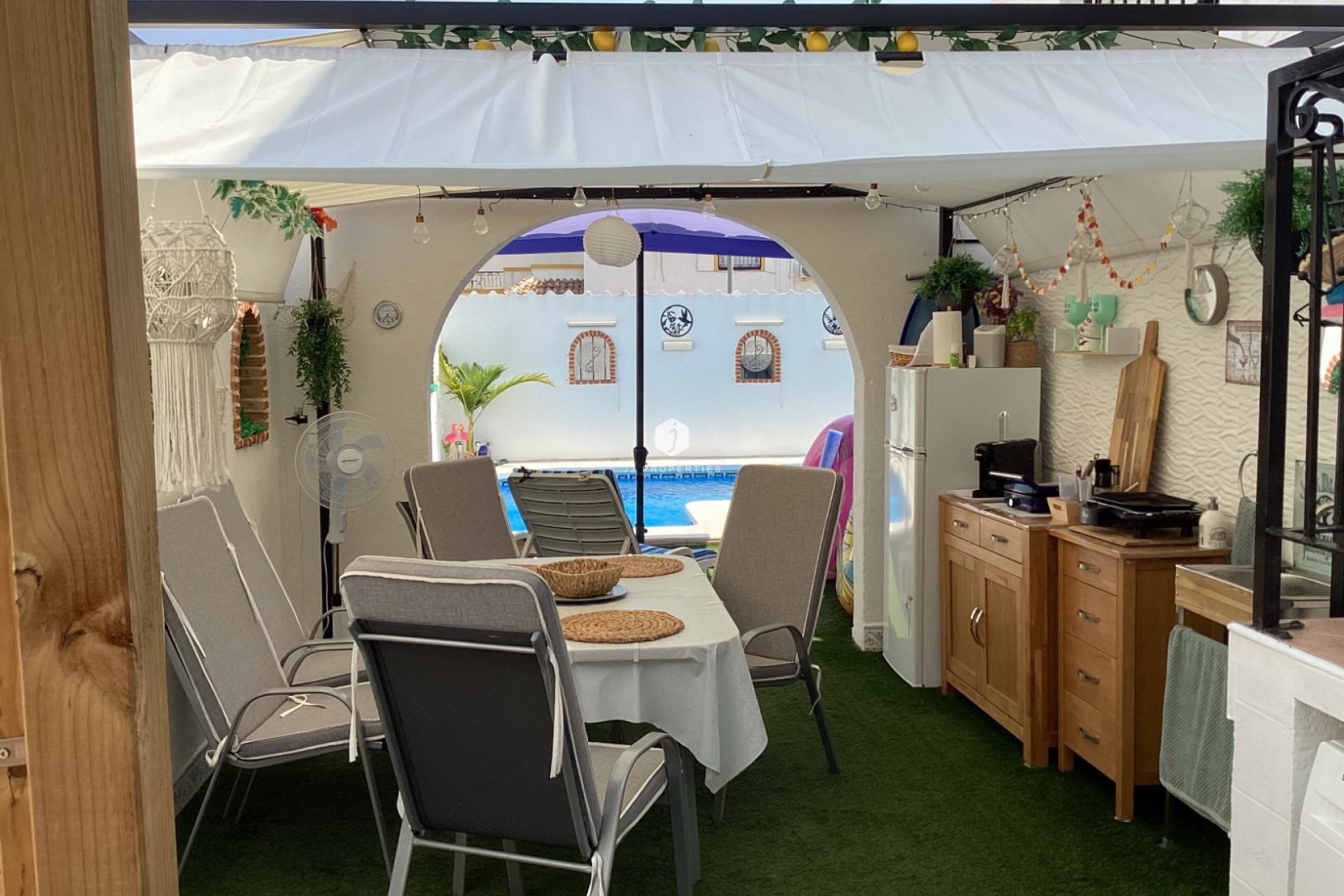 Aus zweiter Hand - Villa -
Orihuela Costa - Costa Blanca