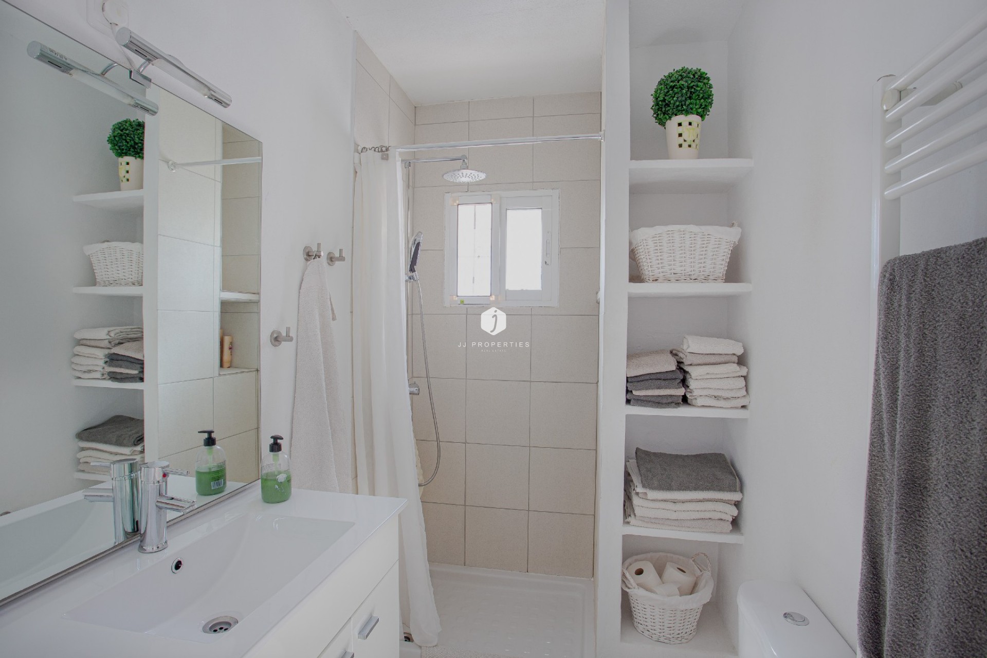 Aus zweiter Hand - Villa -
Orihuela Costa - Costa Blanca