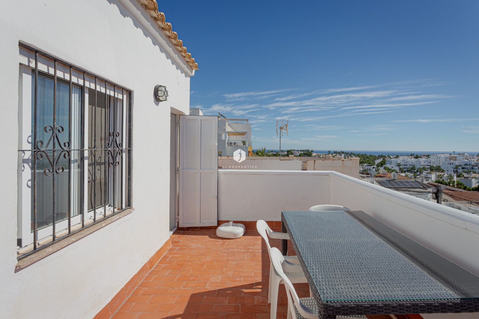 Aus zweiter Hand - Villa -
Orihuela Costa - Costa Blanca