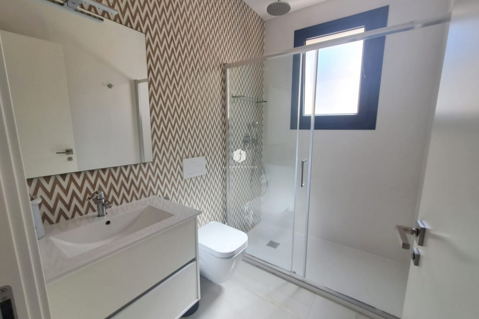 Aus zweiter Hand - Villa -
Orihuela Costa - Costa Blanca