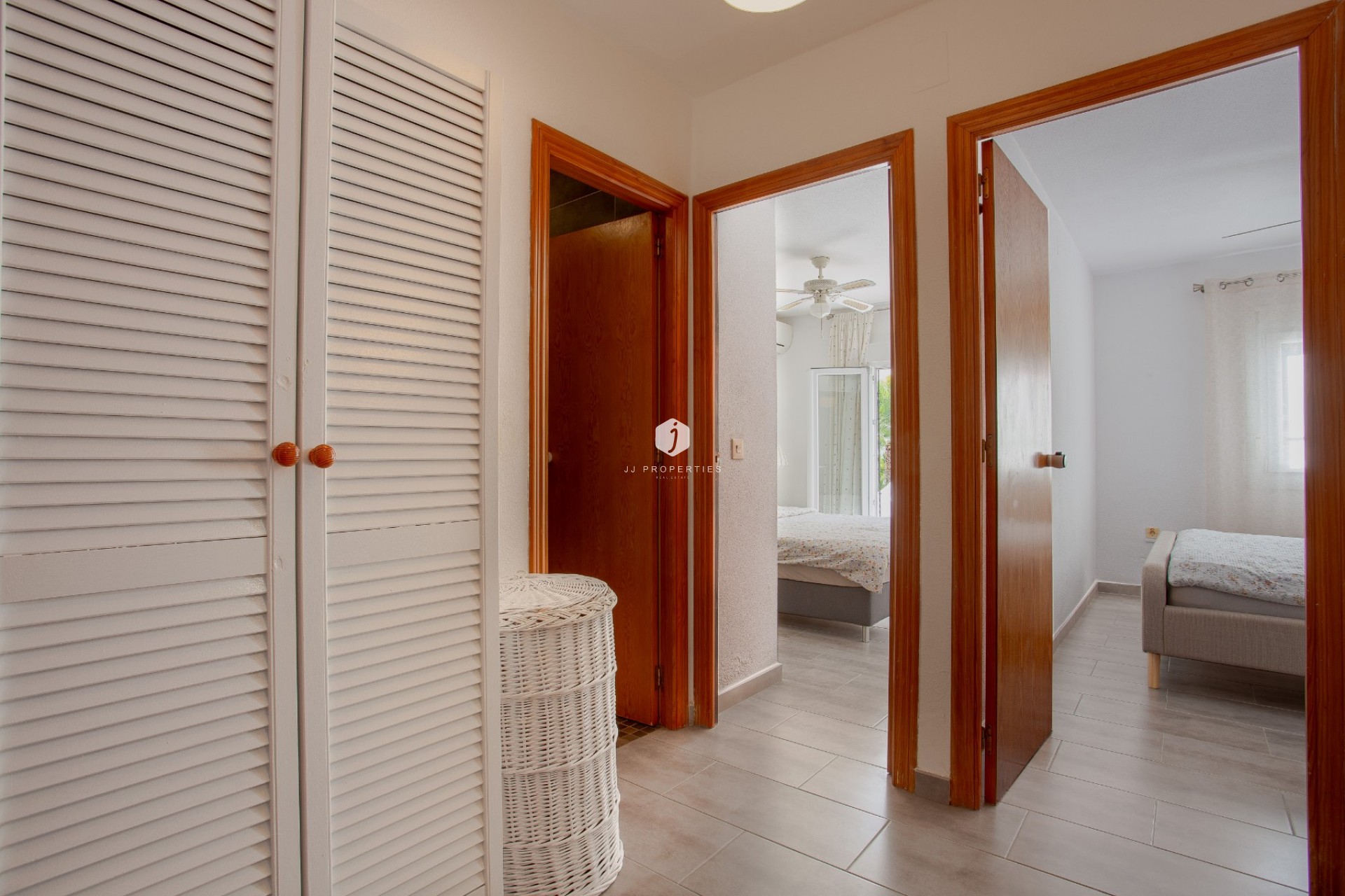 Aus zweiter Hand - Villa -
Orihuela Costa - Costa Blanca