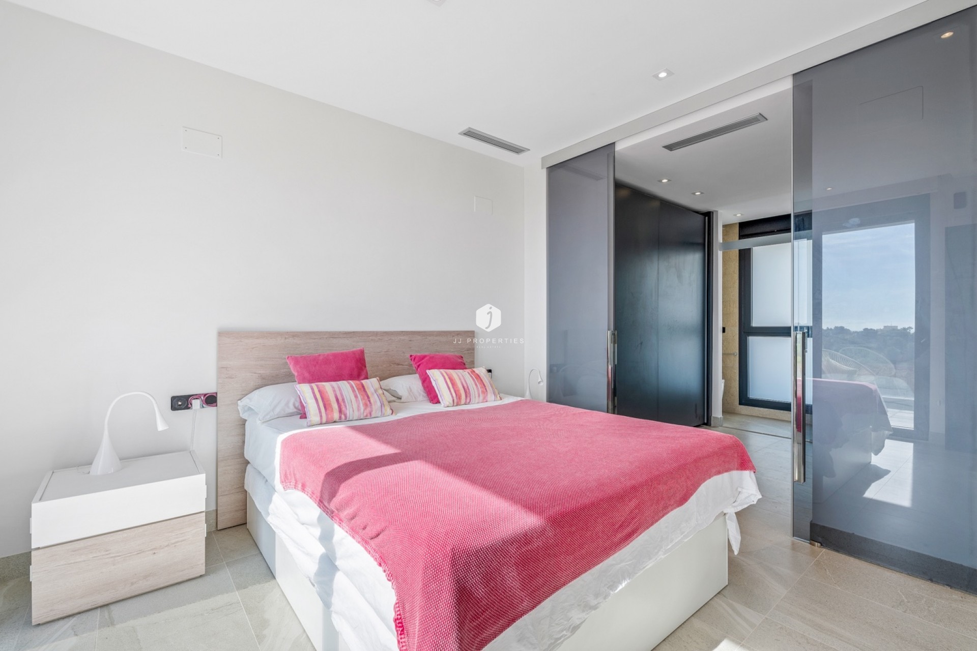 Aus zweiter Hand - Villa -
Orihuela Costa - Costa Blanca