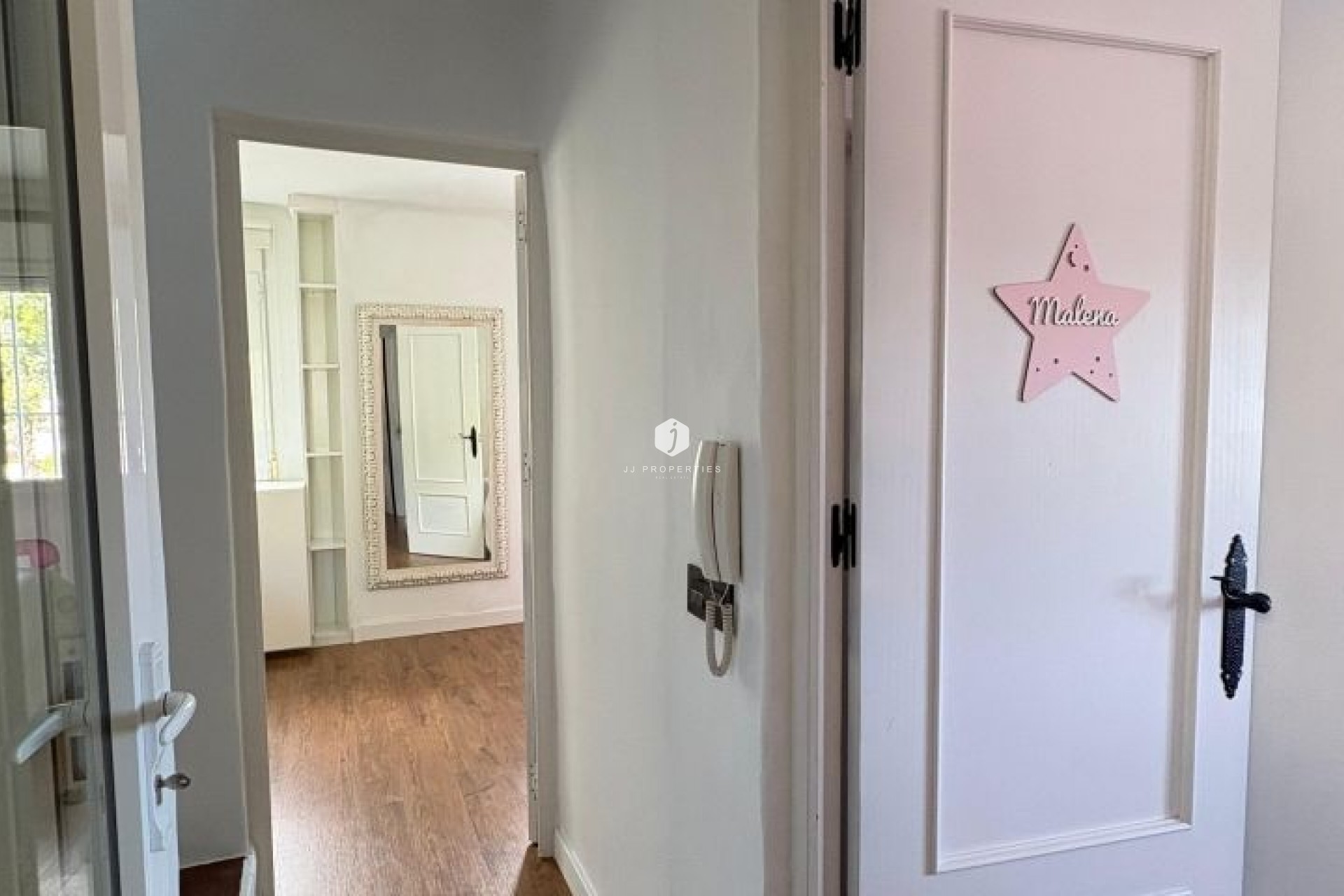 Aus zweiter Hand - Villa -
Orihuela Costa - Costa Blanca