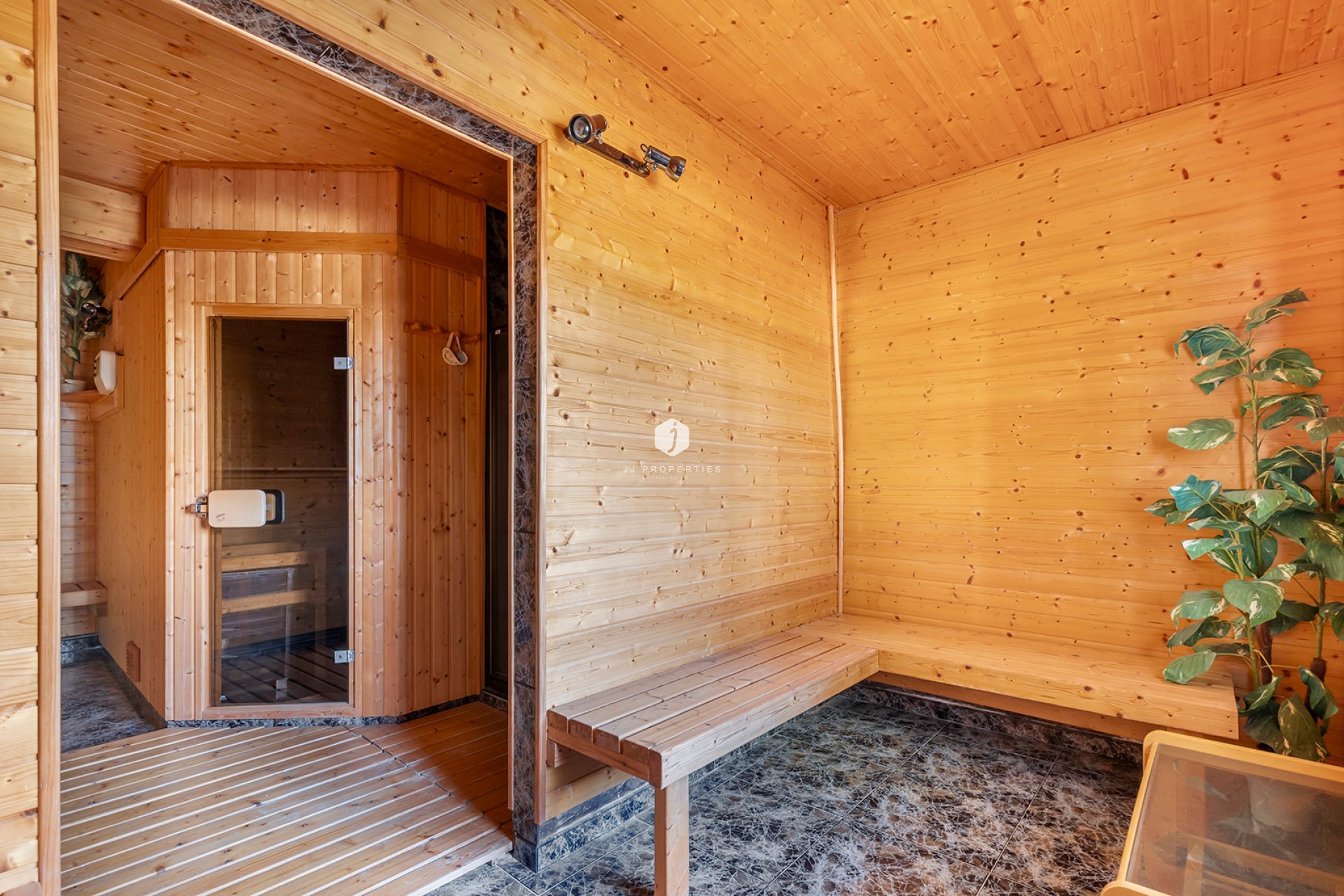 Aus zweiter Hand - Villa -
Orihuela Costa - Costa Blanca