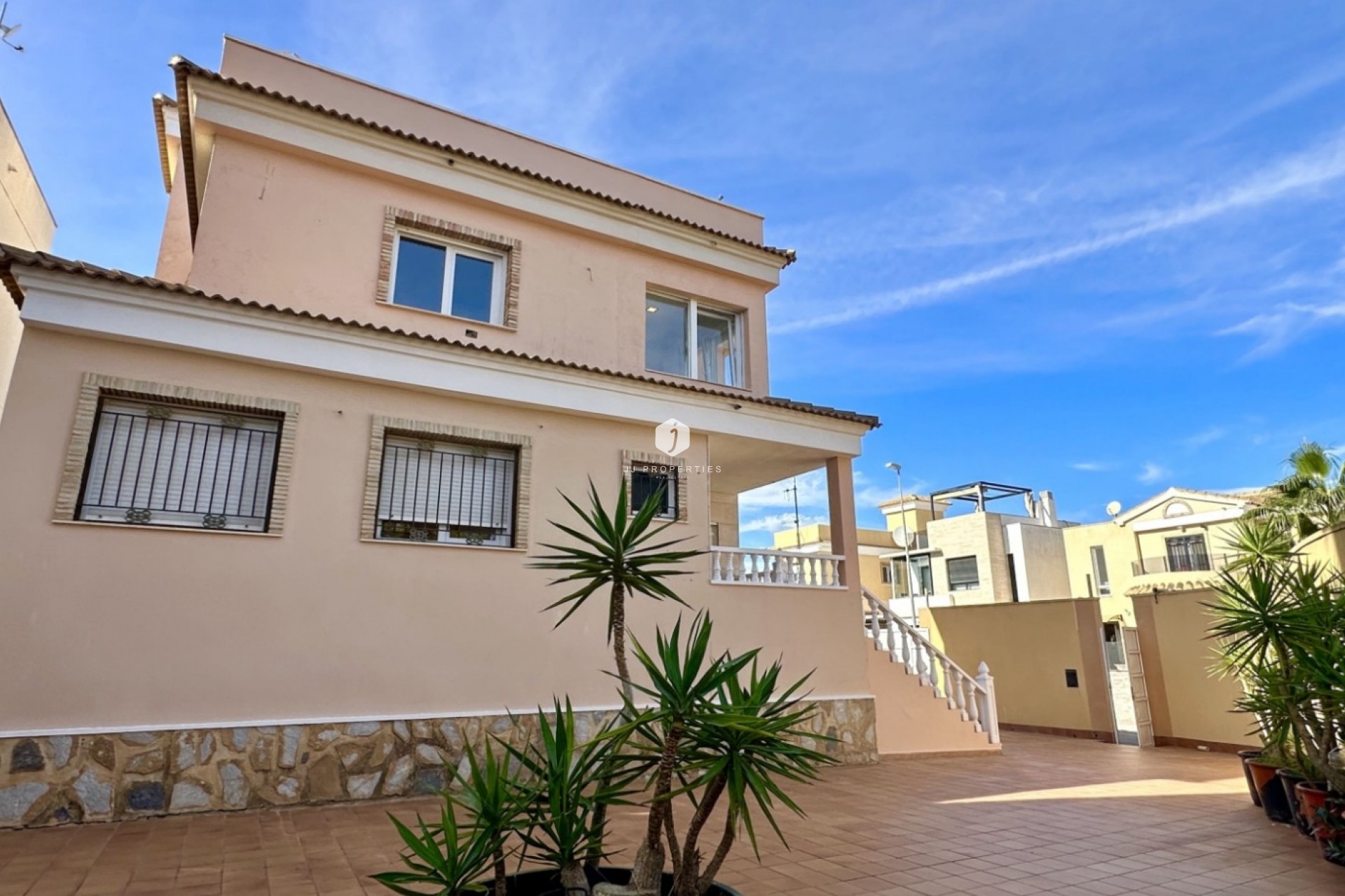 Aus zweiter Hand - Villa -
Orihuela Costa - Costa Blanca