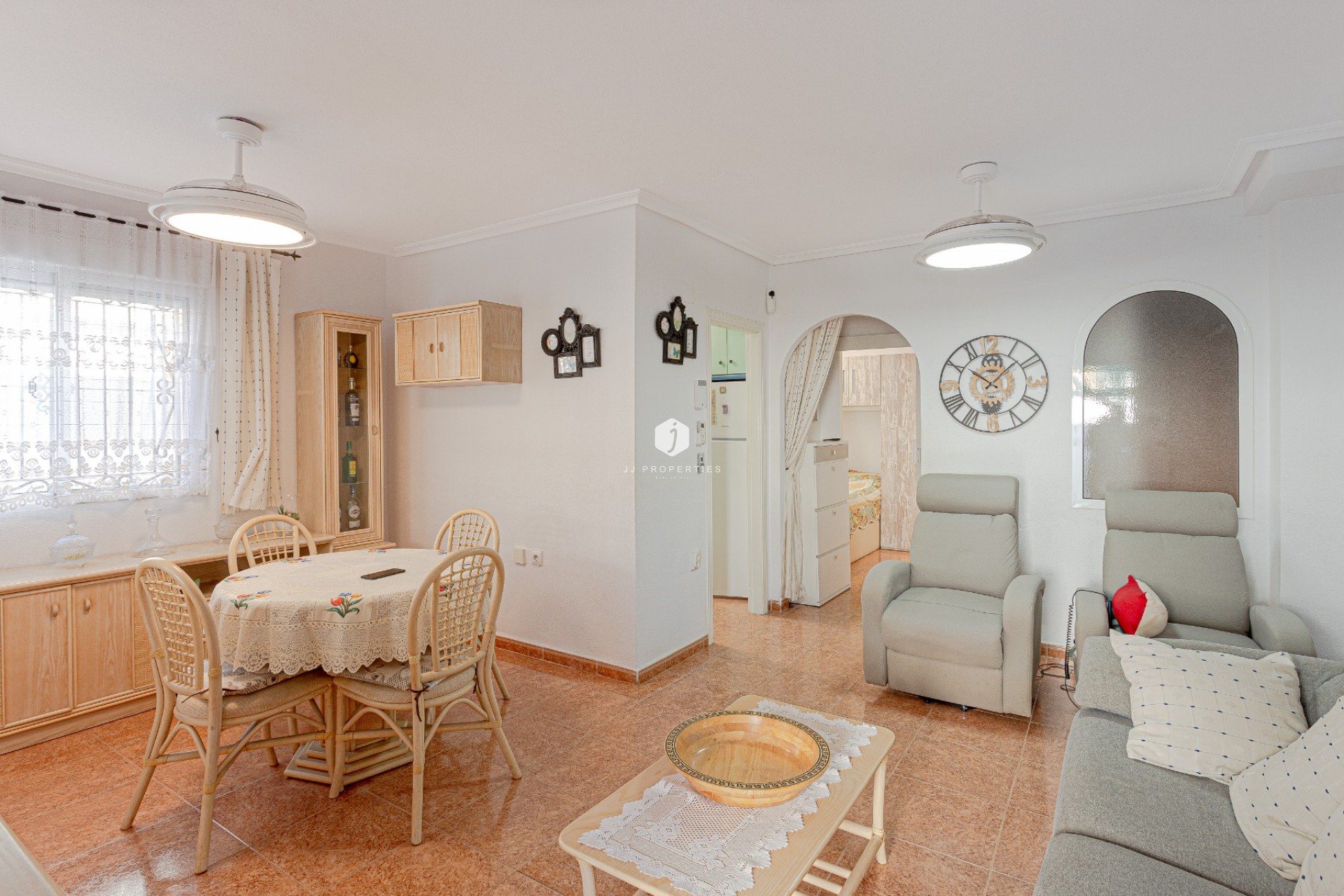 Aus zweiter Hand - Villa -
Orihuela Costa - Costa Blanca