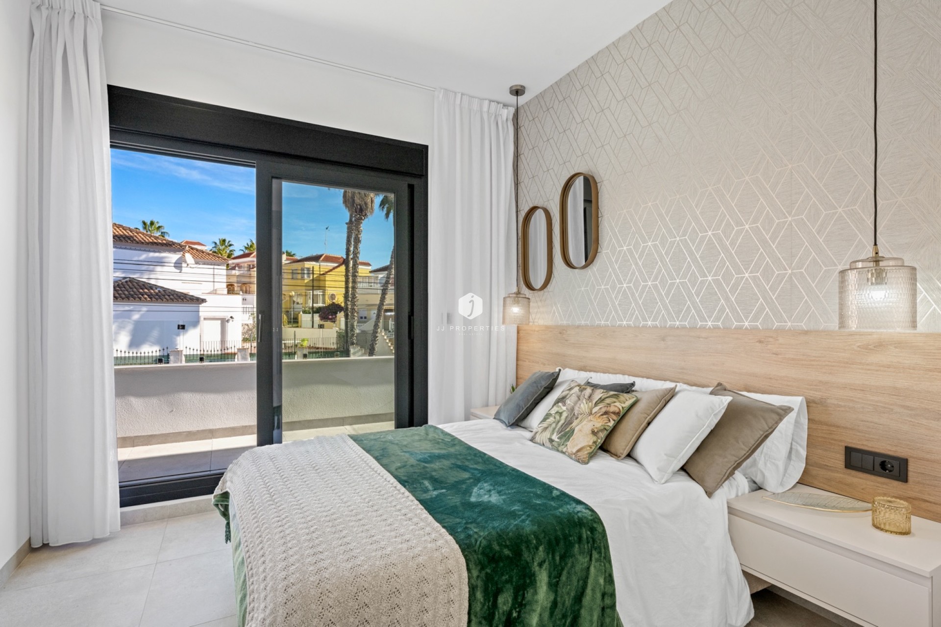 Aus zweiter Hand - Villa -
Orihuela Costa - Costa Blanca