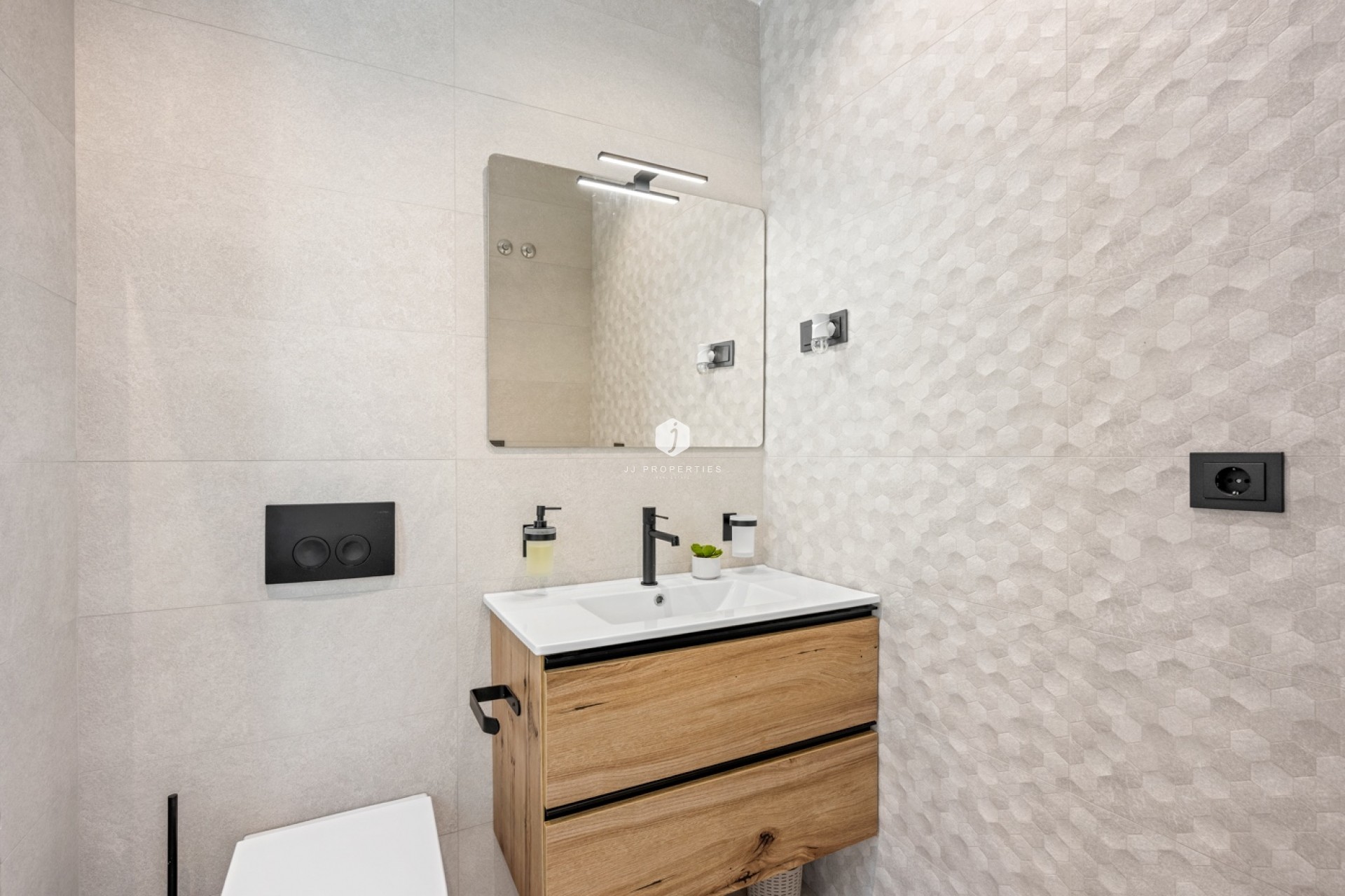 Aus zweiter Hand - Villa -
Orihuela Costa - Costa Blanca