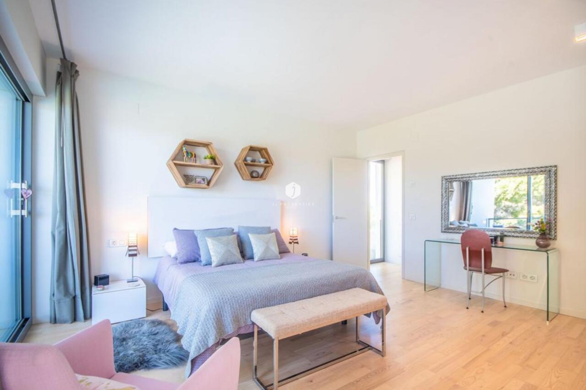 Aus zweiter Hand - Villa -
Orihuela Costa - Costa Blanca