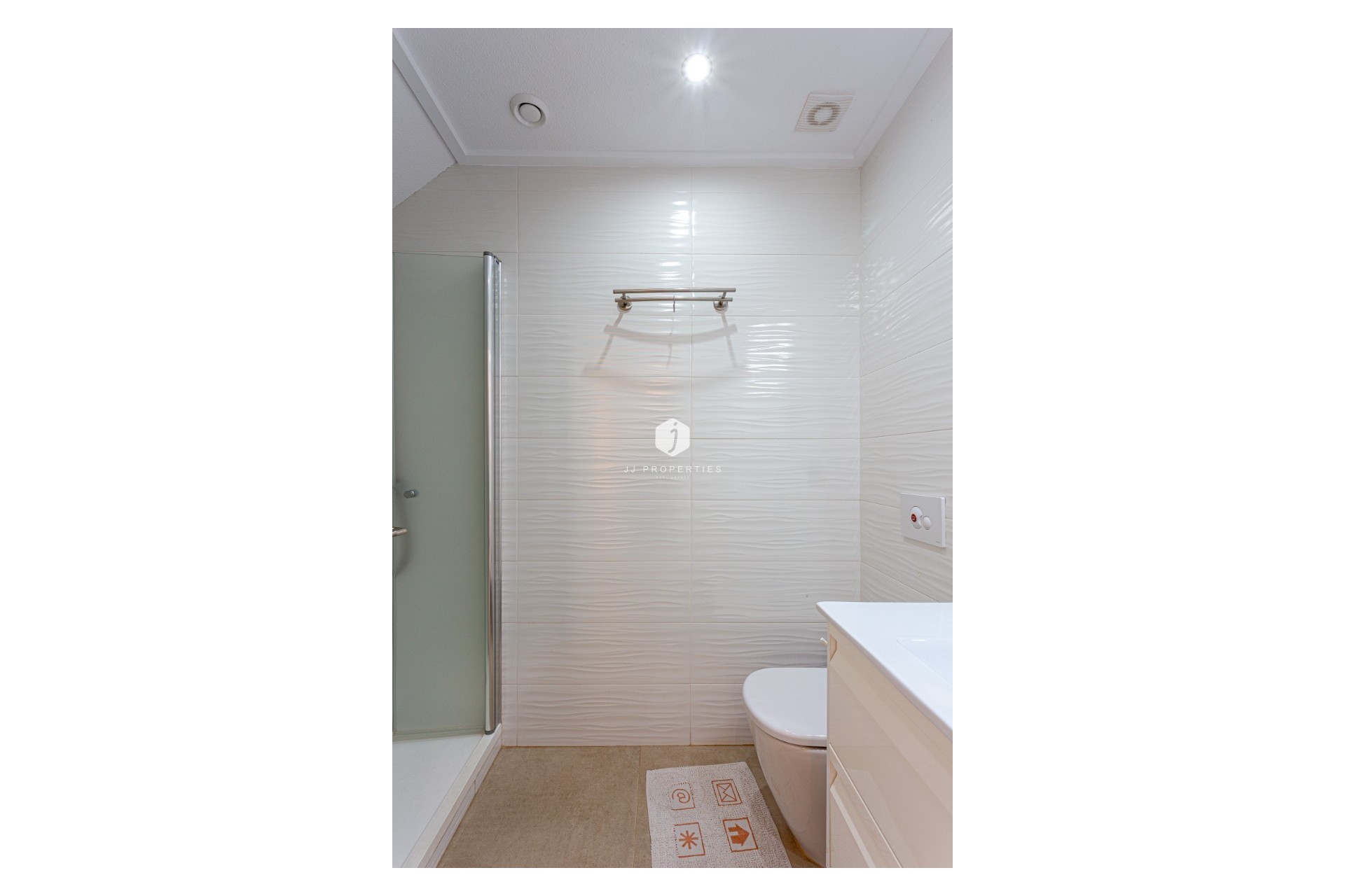 Aus zweiter Hand - Villa -
Orihuela Costa - Costa Blanca