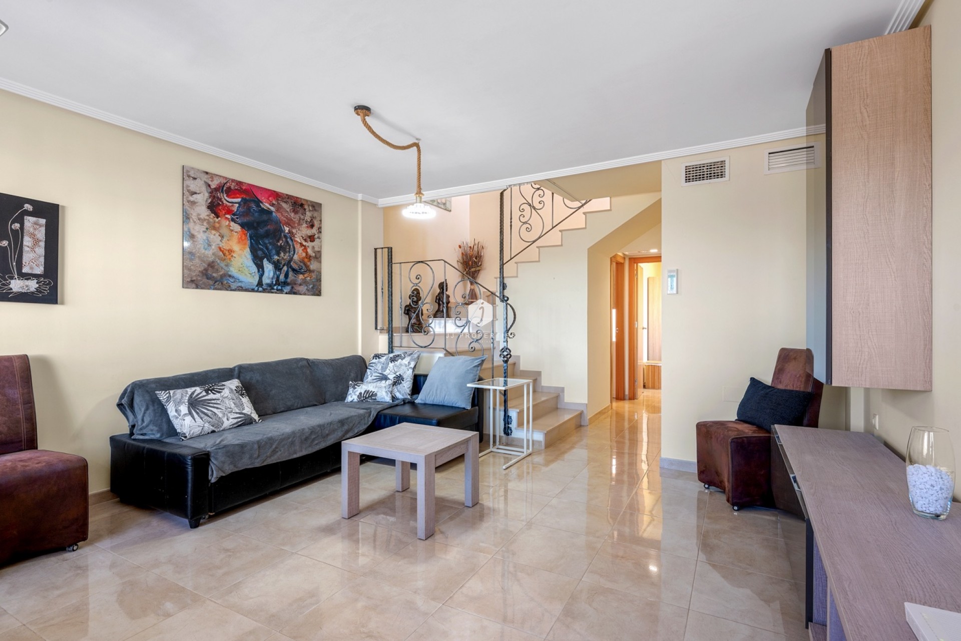 Aus zweiter Hand - Villa -
Orihuela Costa - Costa Blanca