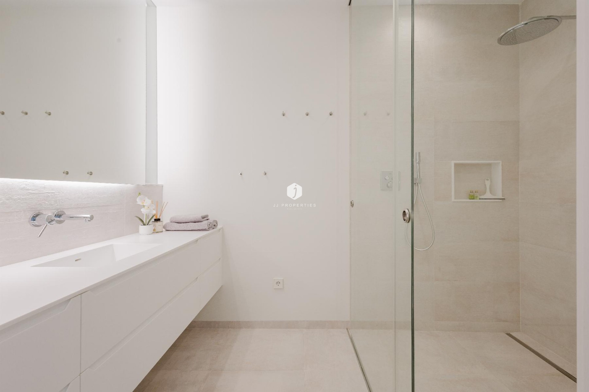 Aus zweiter Hand - Villa -
Orihuela Costa - Costa Blanca