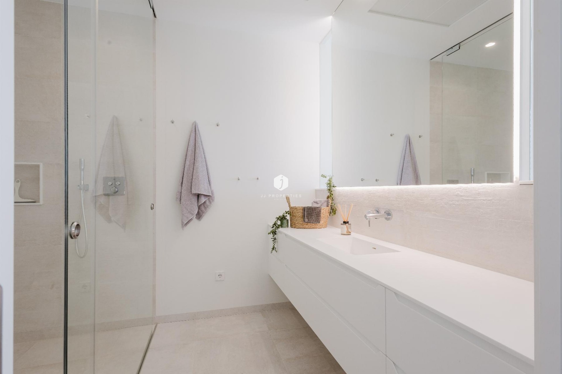 Aus zweiter Hand - Villa -
Orihuela Costa - Costa Blanca