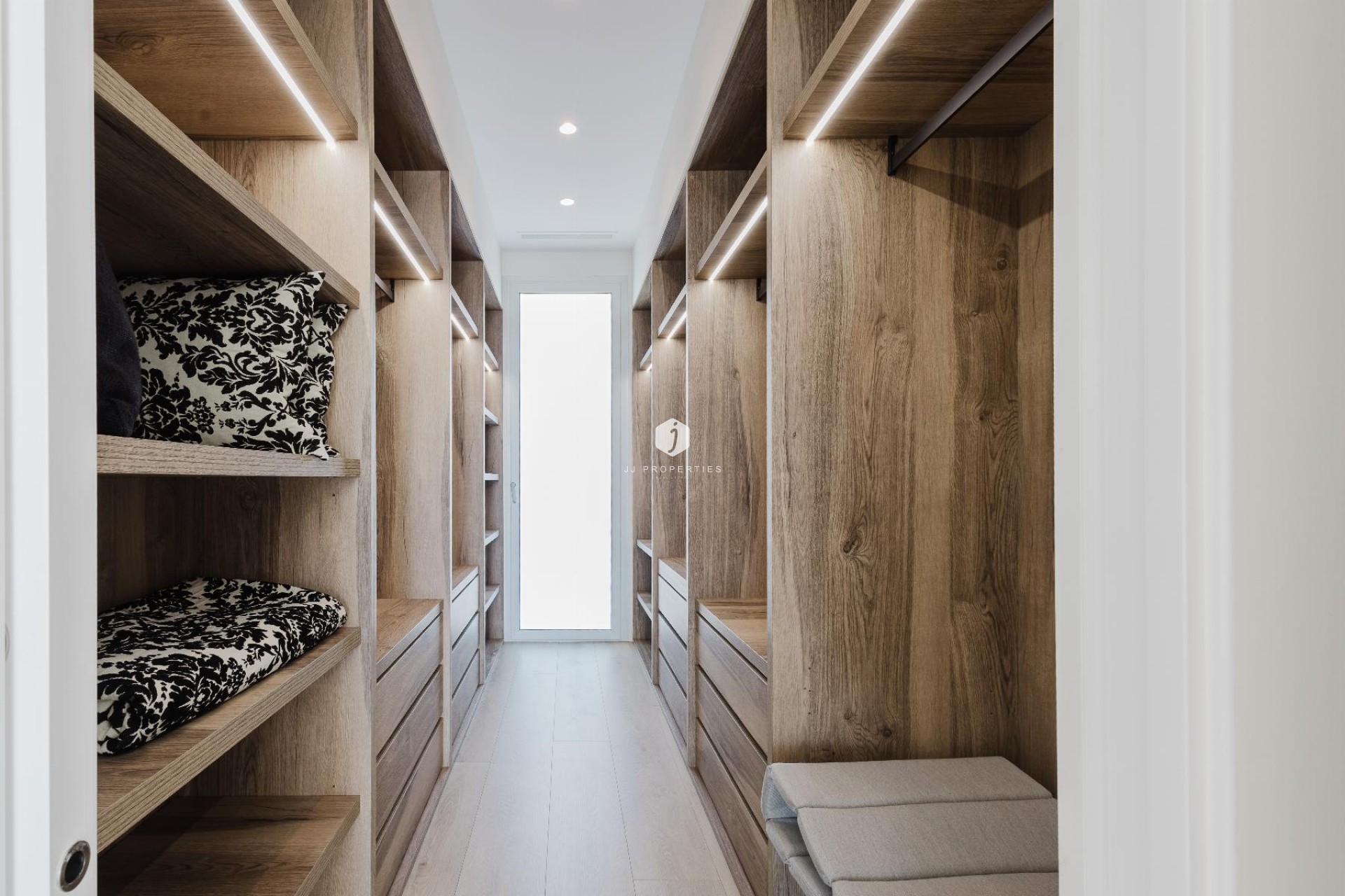 Aus zweiter Hand - Villa -
Orihuela Costa - Costa Blanca