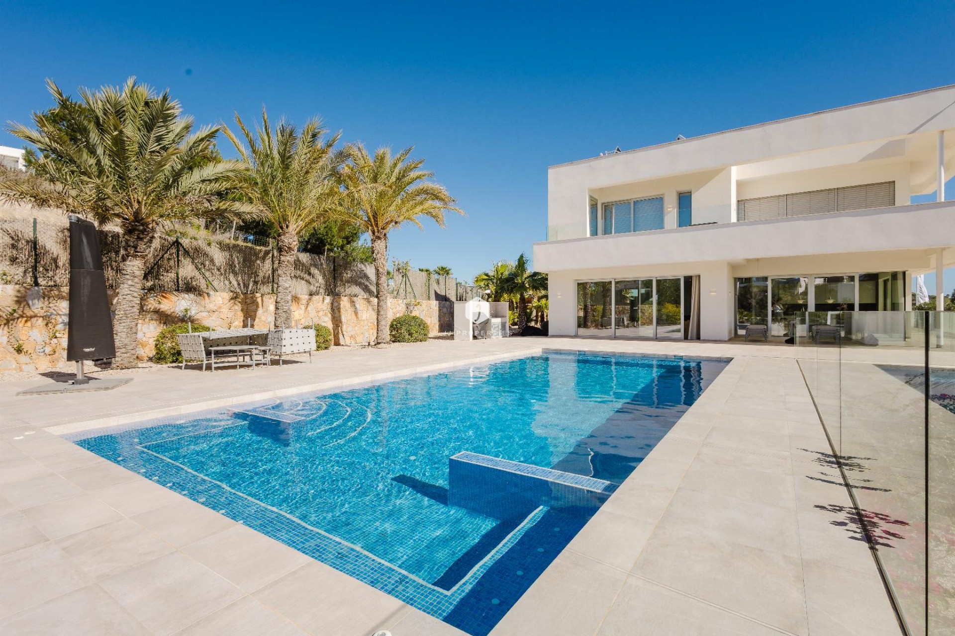 Aus zweiter Hand - Villa -
Orihuela Costa - Costa Blanca
