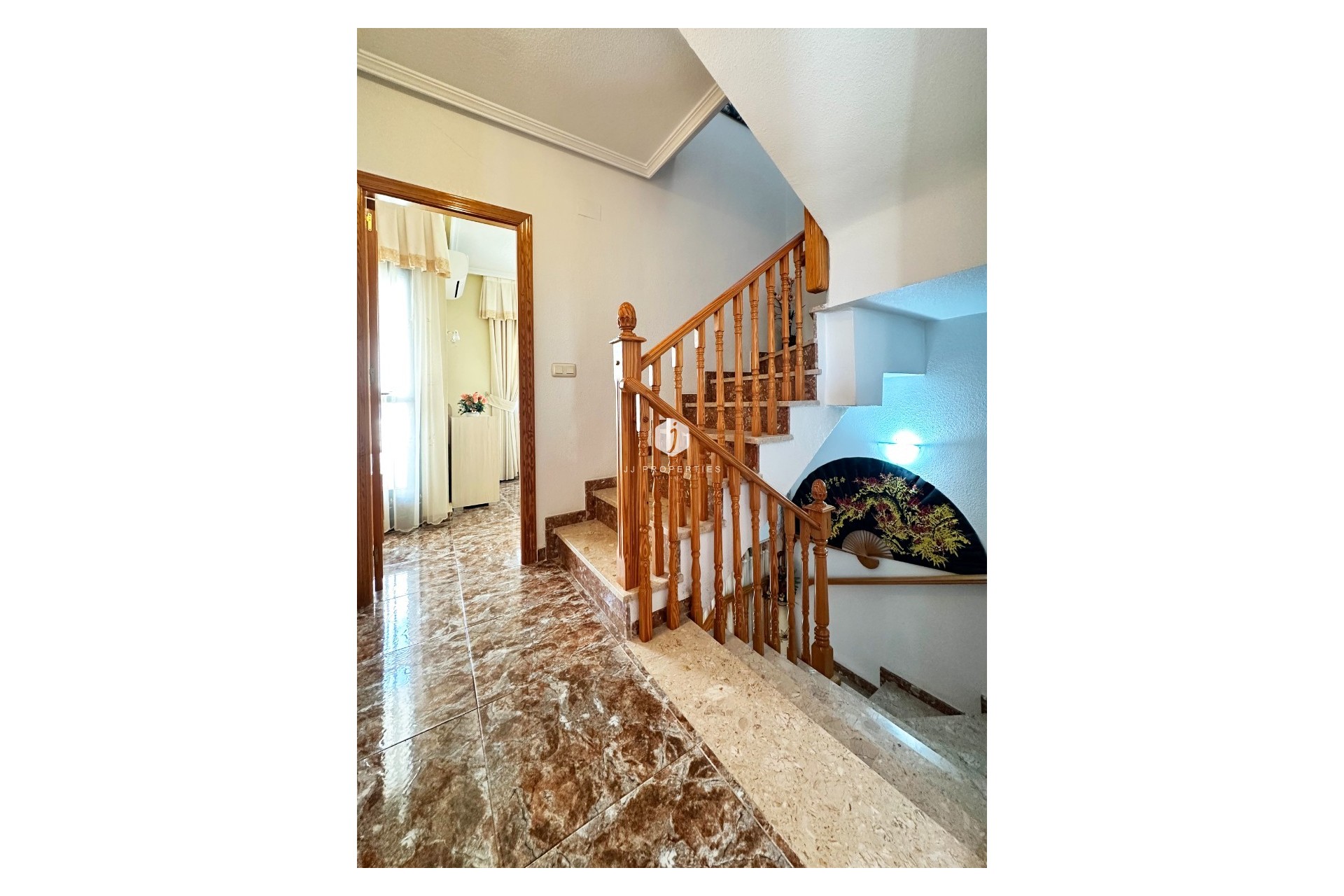 Aus zweiter Hand - Villa -
Orihuela Costa - Costa Blanca
