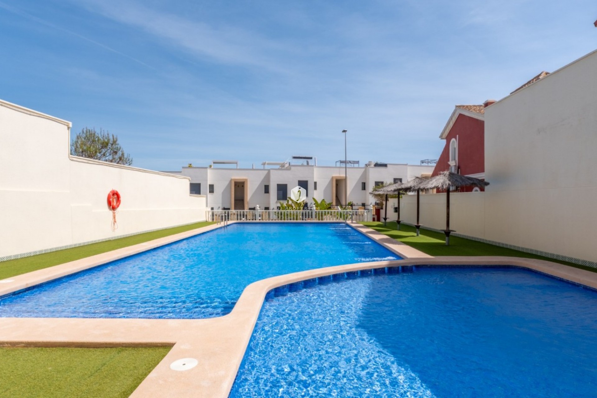 Aus zweiter Hand - Villa -
Orihuela Costa - Costa Blanca