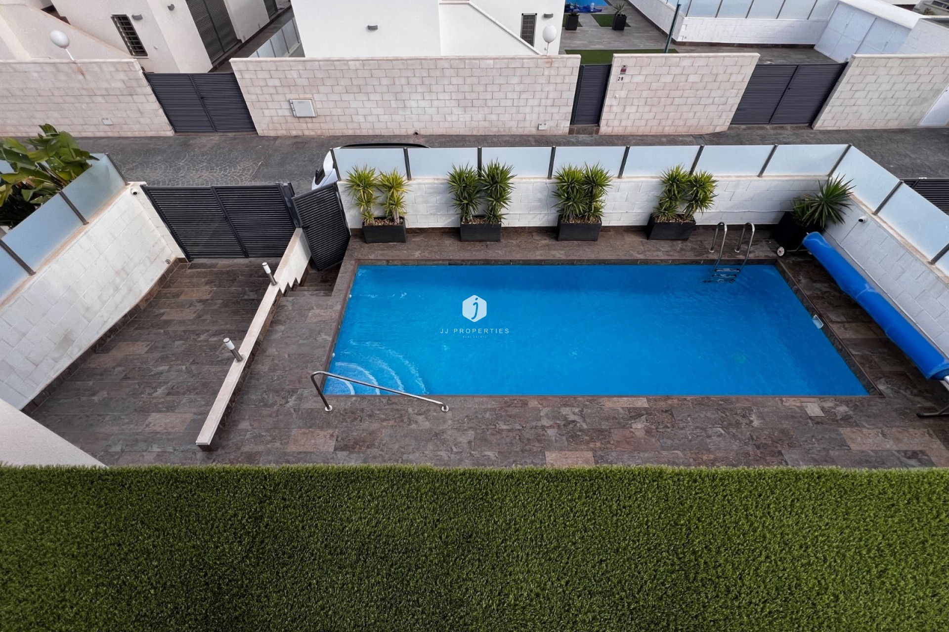 Aus zweiter Hand - Villa -
Orihuela Costa - Costa Blanca