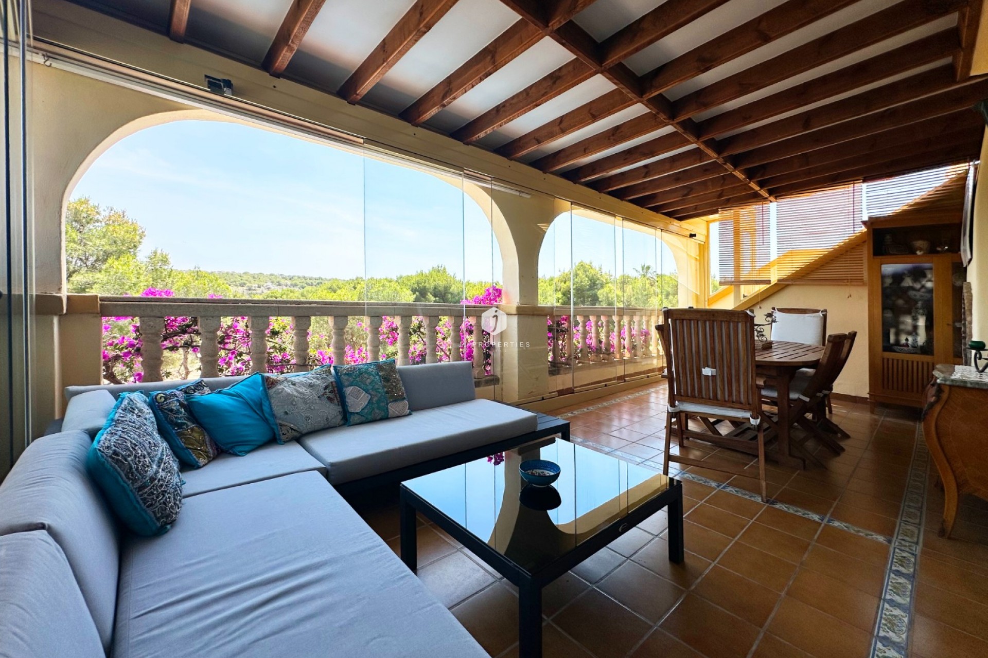 Aus zweiter Hand - Villa -
Orihuela Costa - Costa Blanca