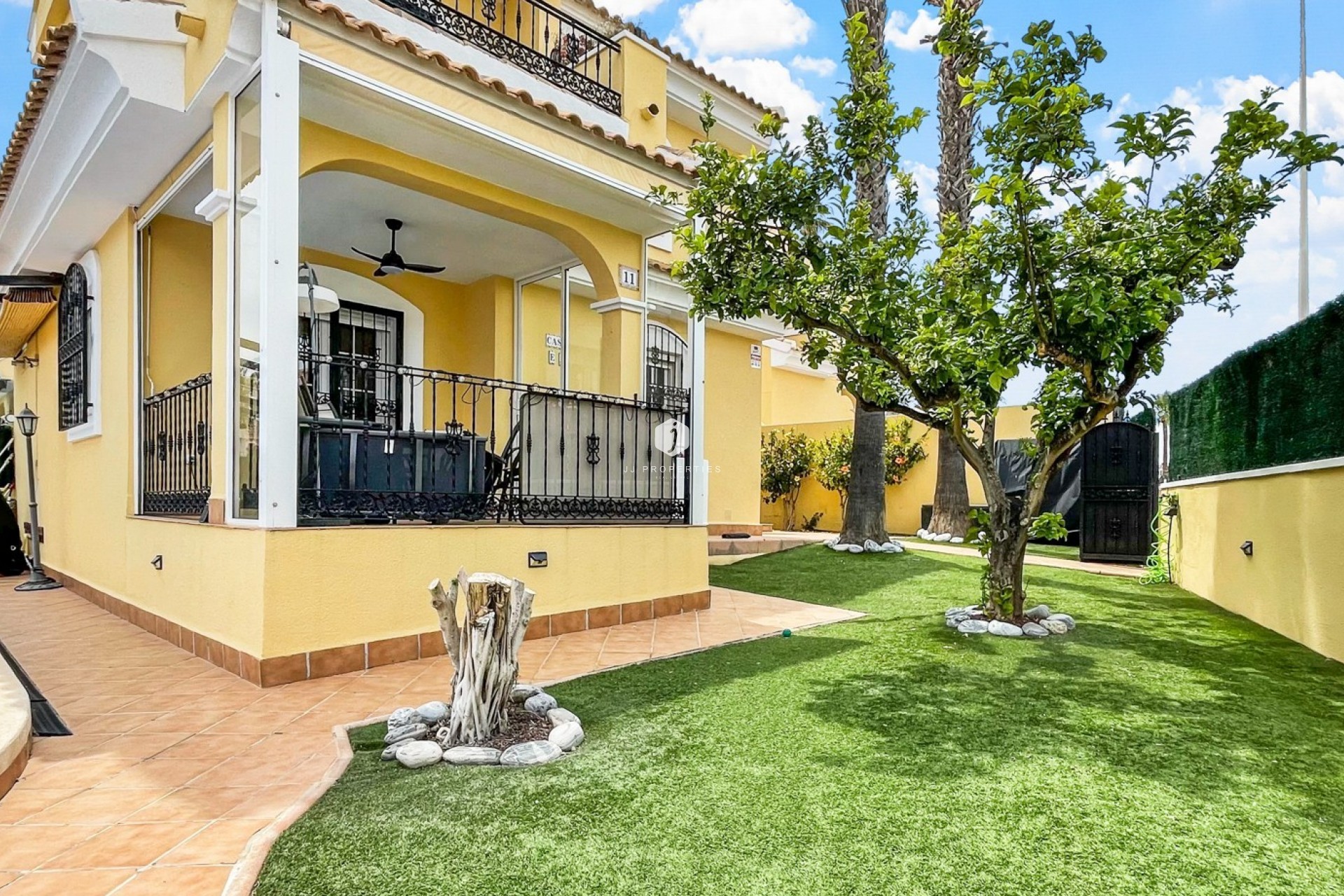 Aus zweiter Hand - Villa -
Orihuela Costa - Costa Blanca