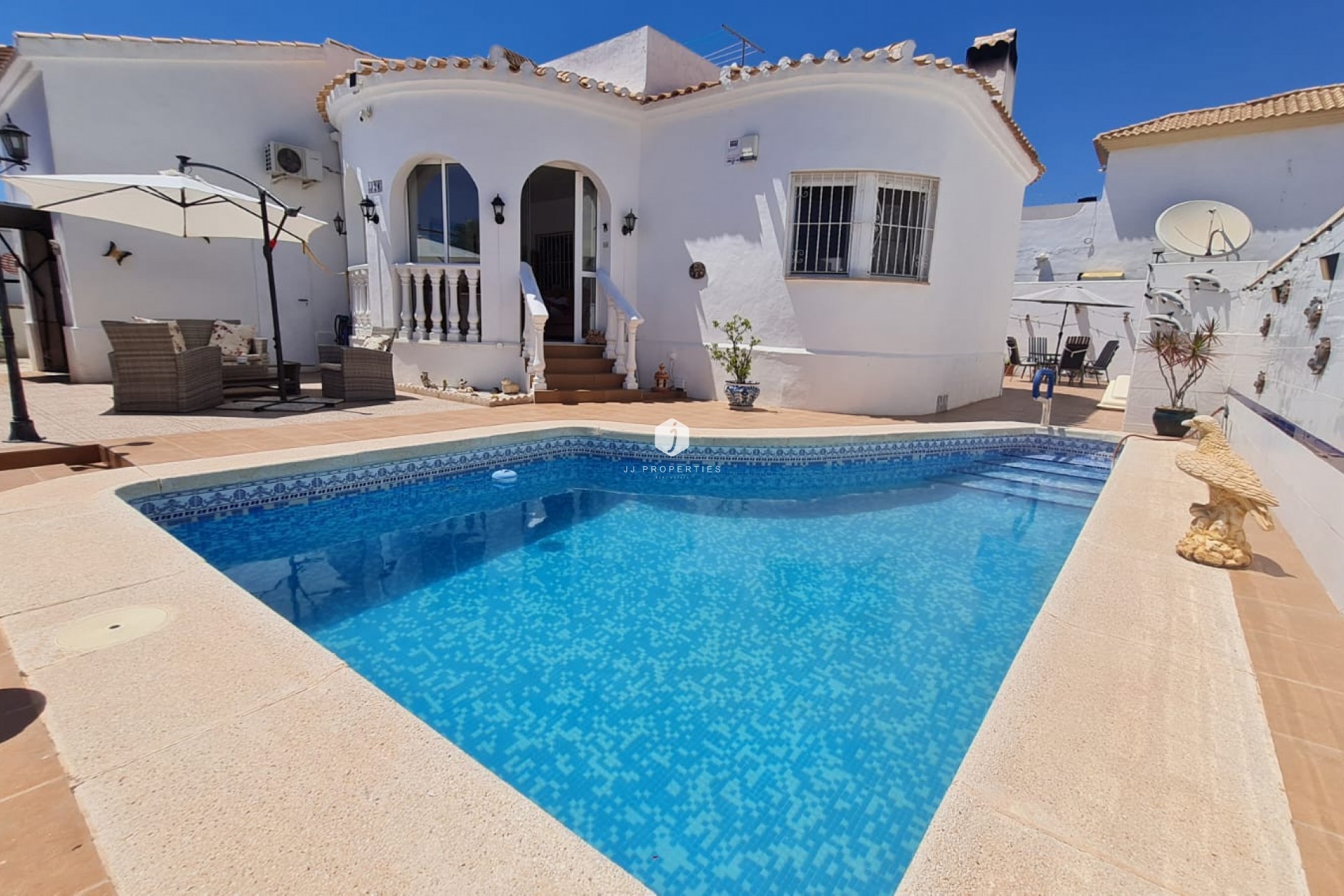 Aus zweiter Hand - Villa -
Orihuela Costa - Costa Blanca