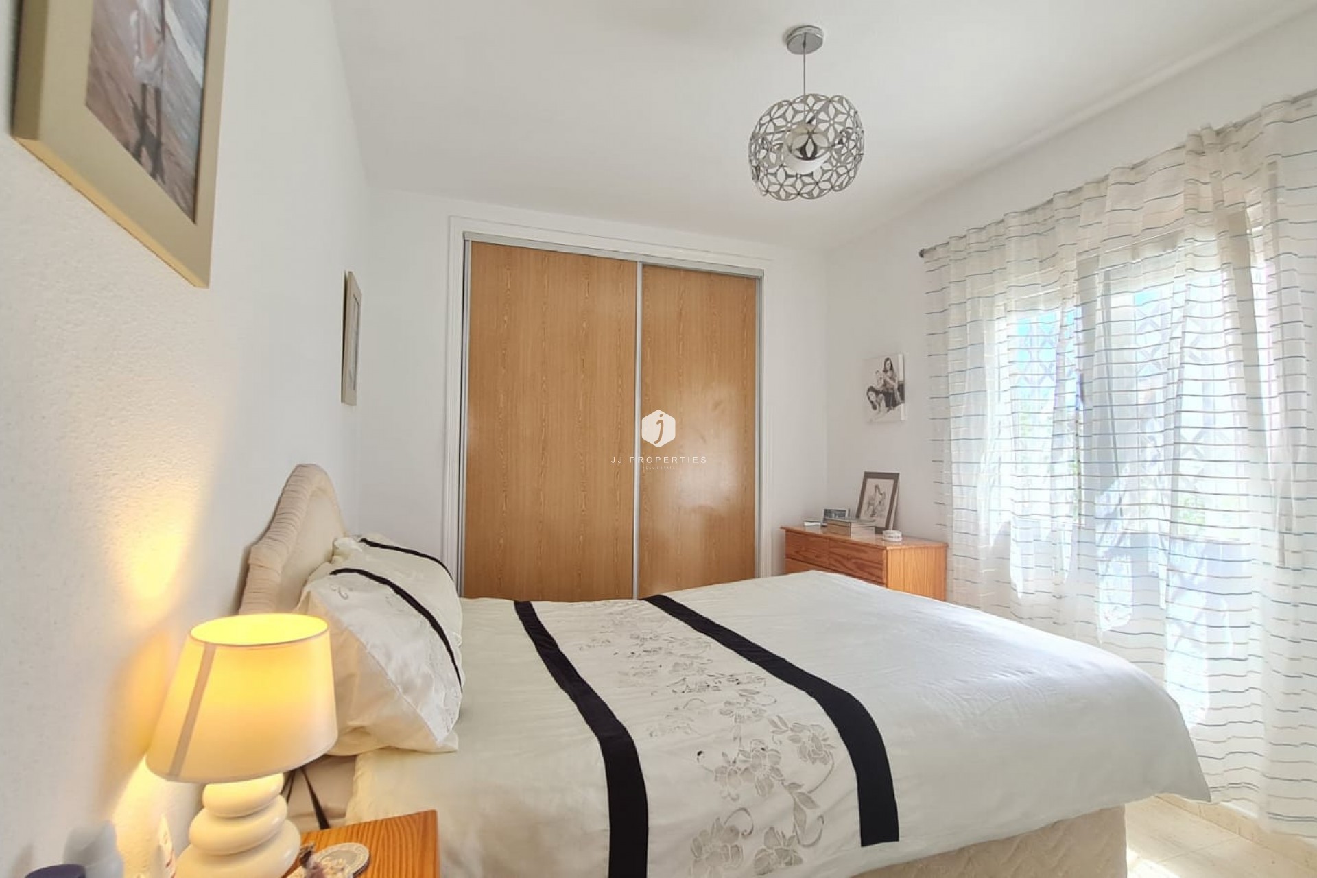 Aus zweiter Hand - Villa -
Orihuela Costa - Costa Blanca
