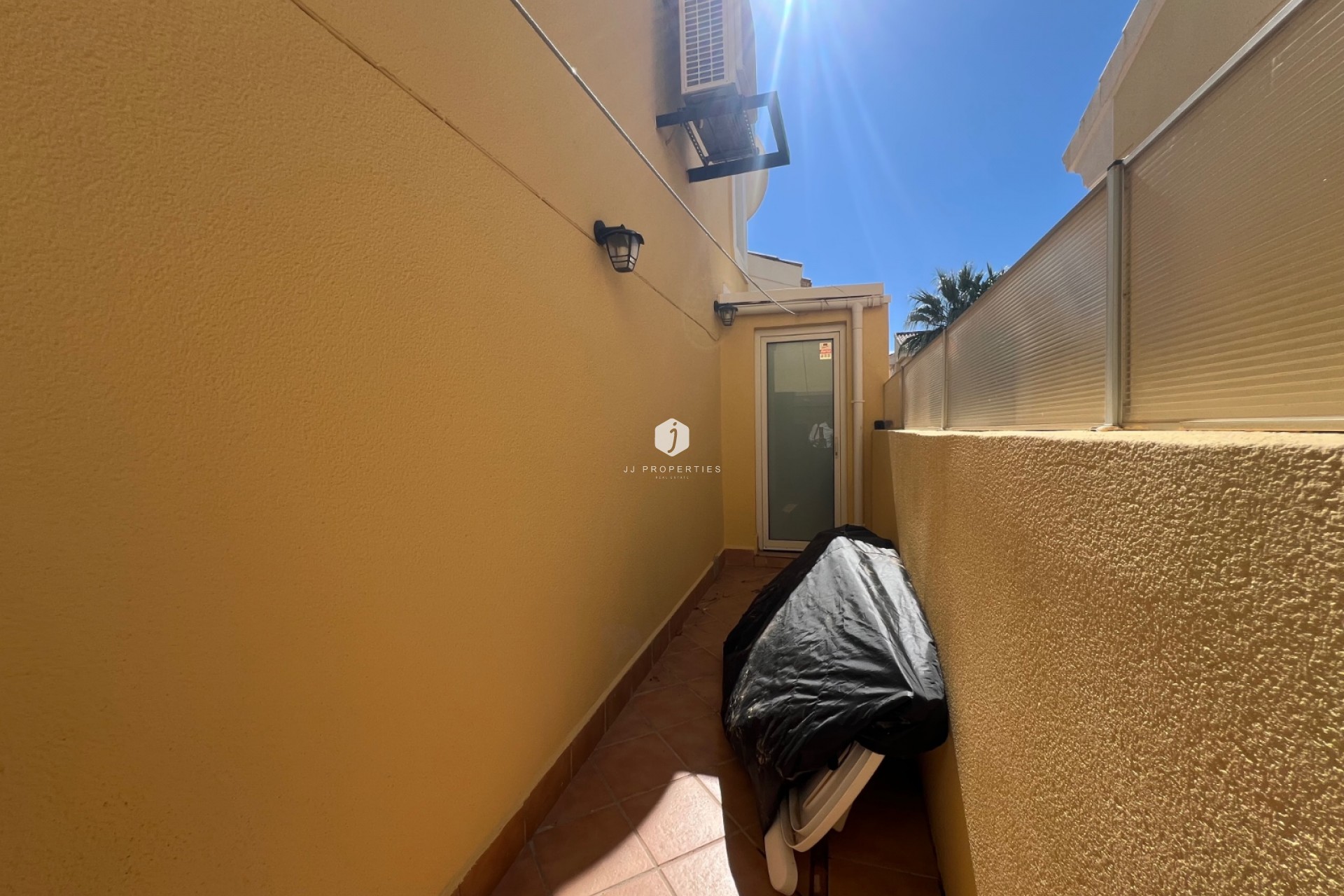 Aus zweiter Hand - Villa -
Orihuela Costa - Costa Blanca
