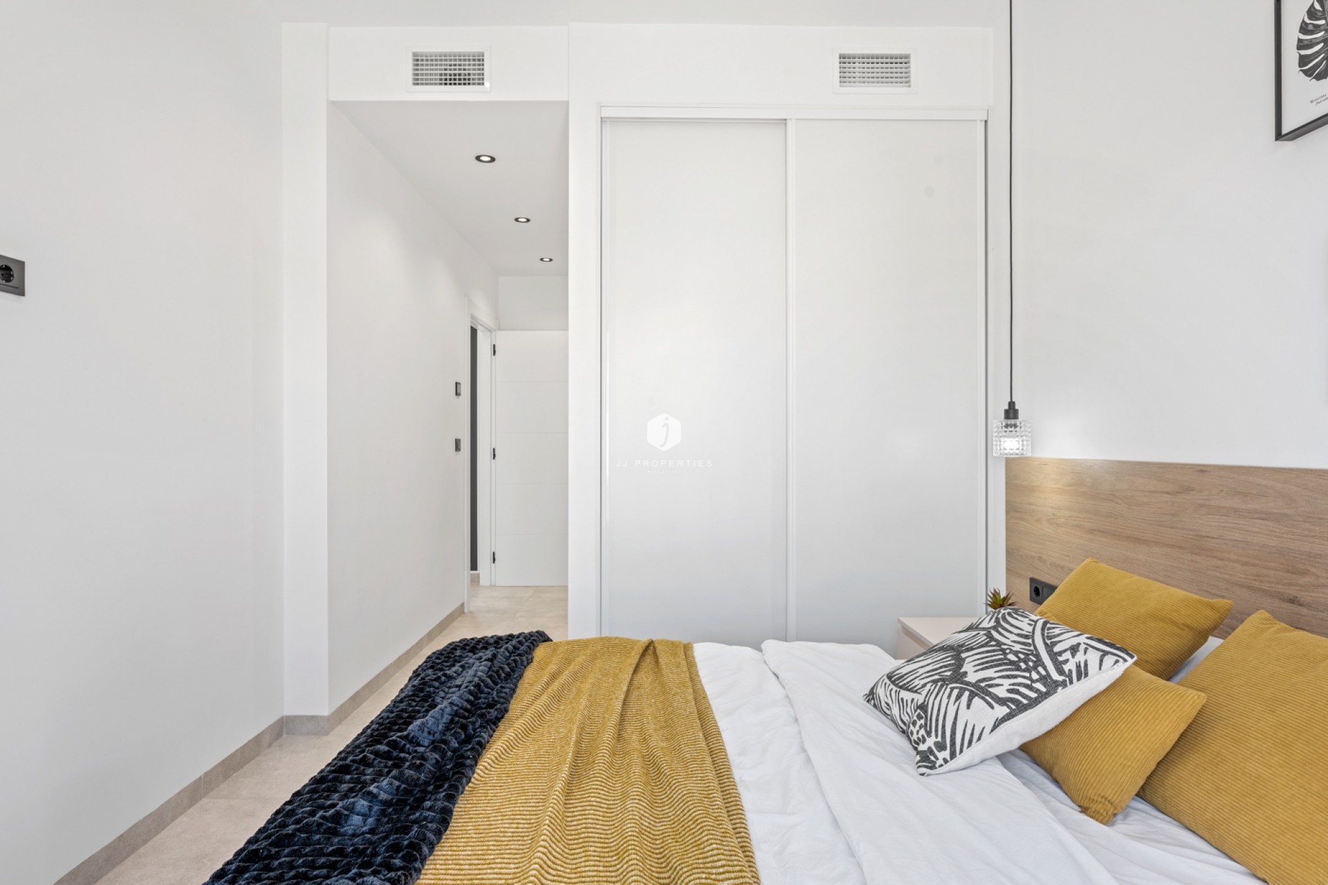 Aus zweiter Hand - Villa -
Orihuela Costa - Costa Blanca