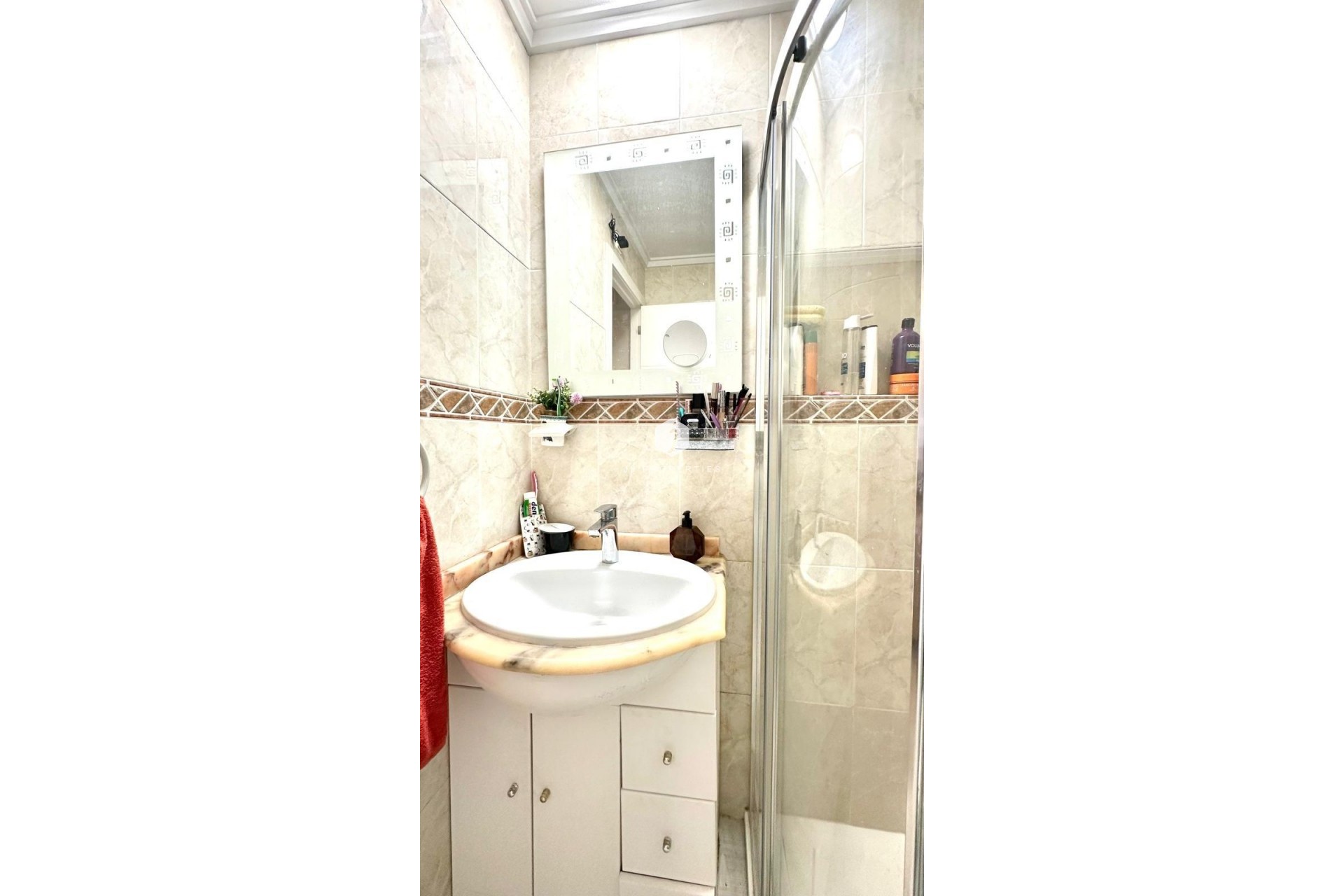 Aus zweiter Hand - Villa -
Orihuela Costa - La Regia