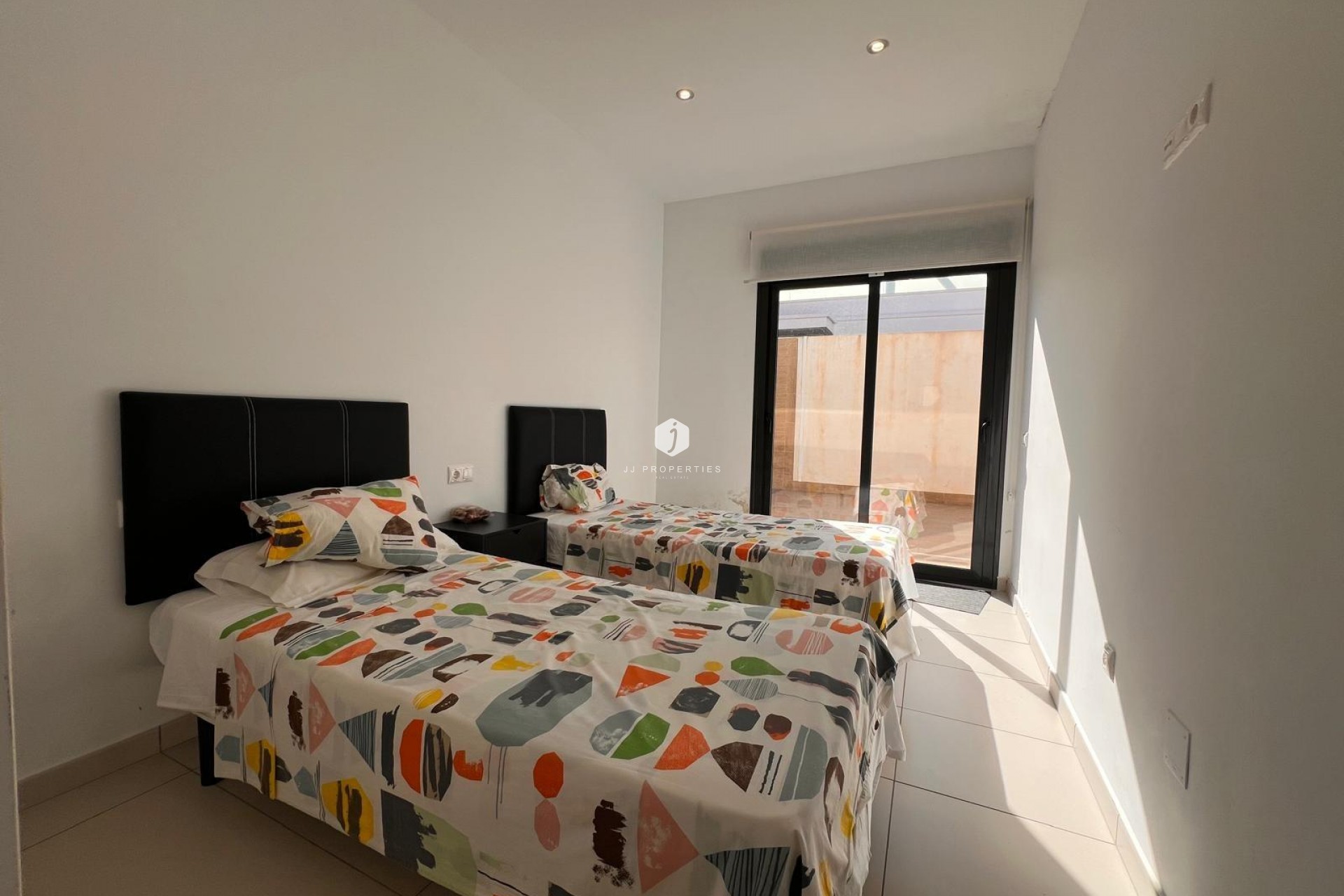 Aus zweiter Hand - Villa -
Orihuela Costa - Lomas de Cabo Roig