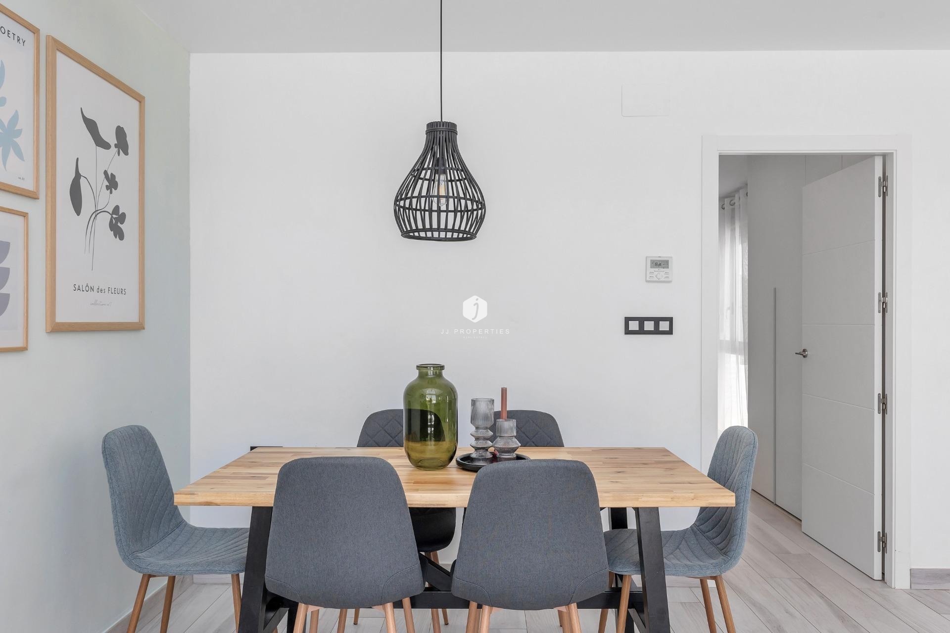 Aus zweiter Hand - Villa -
Orihuela Costa - Lomas de Cabo Roig