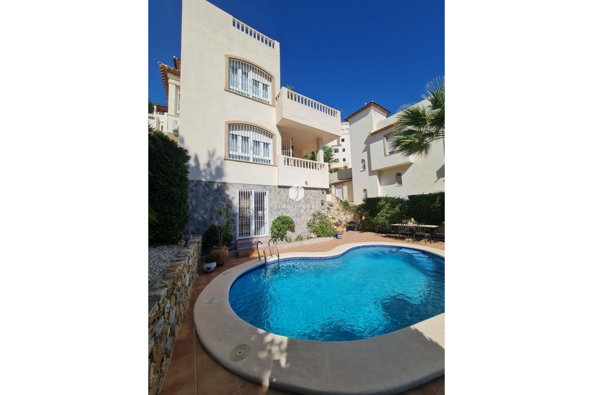 Aus zweiter Hand - Villa -
Orihuela Costa - Lomas De Campoamor-las Ramblas
