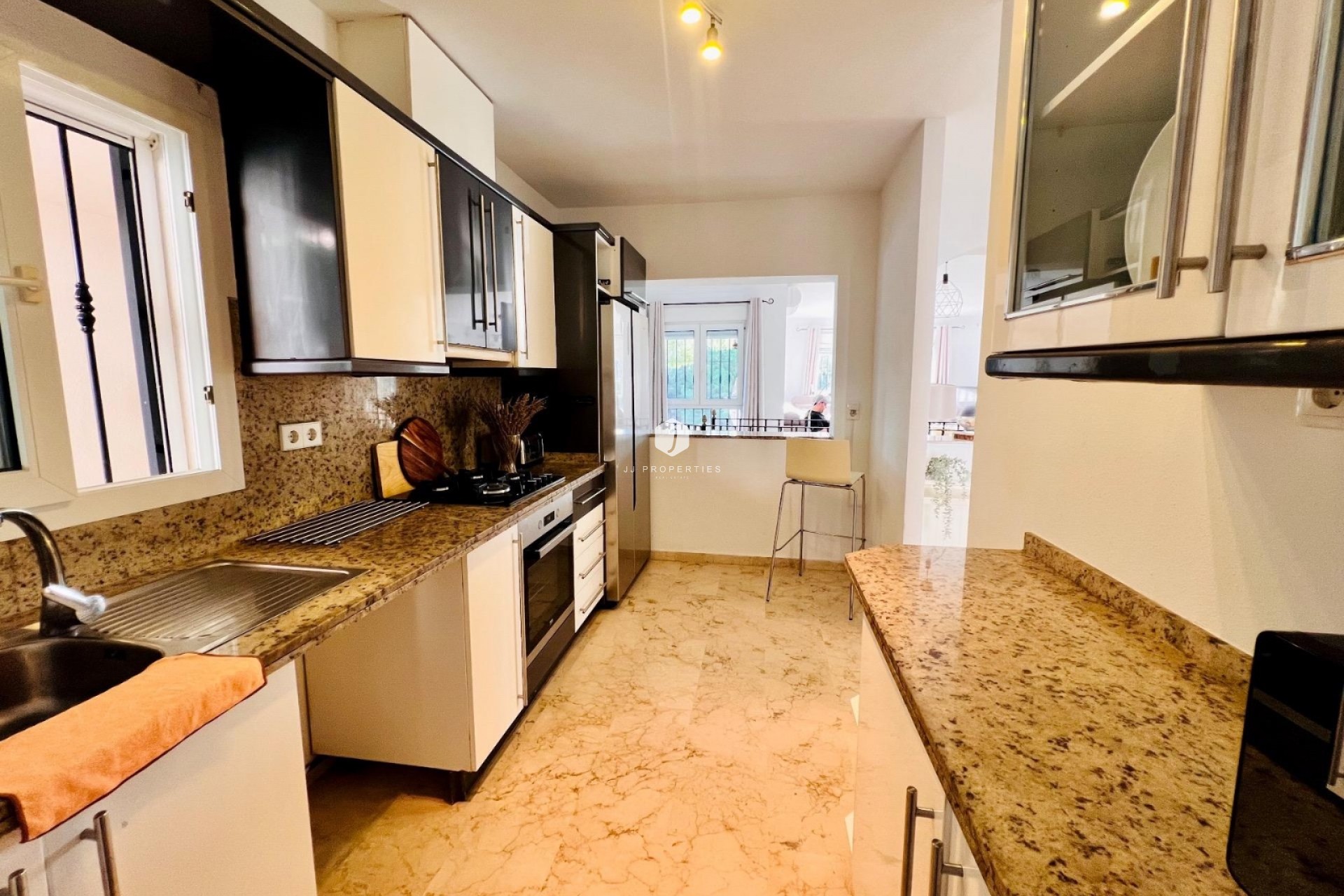 Aus zweiter Hand - Villa -
Orihuela Costa - Lomas De Campoamor-las Ramblas