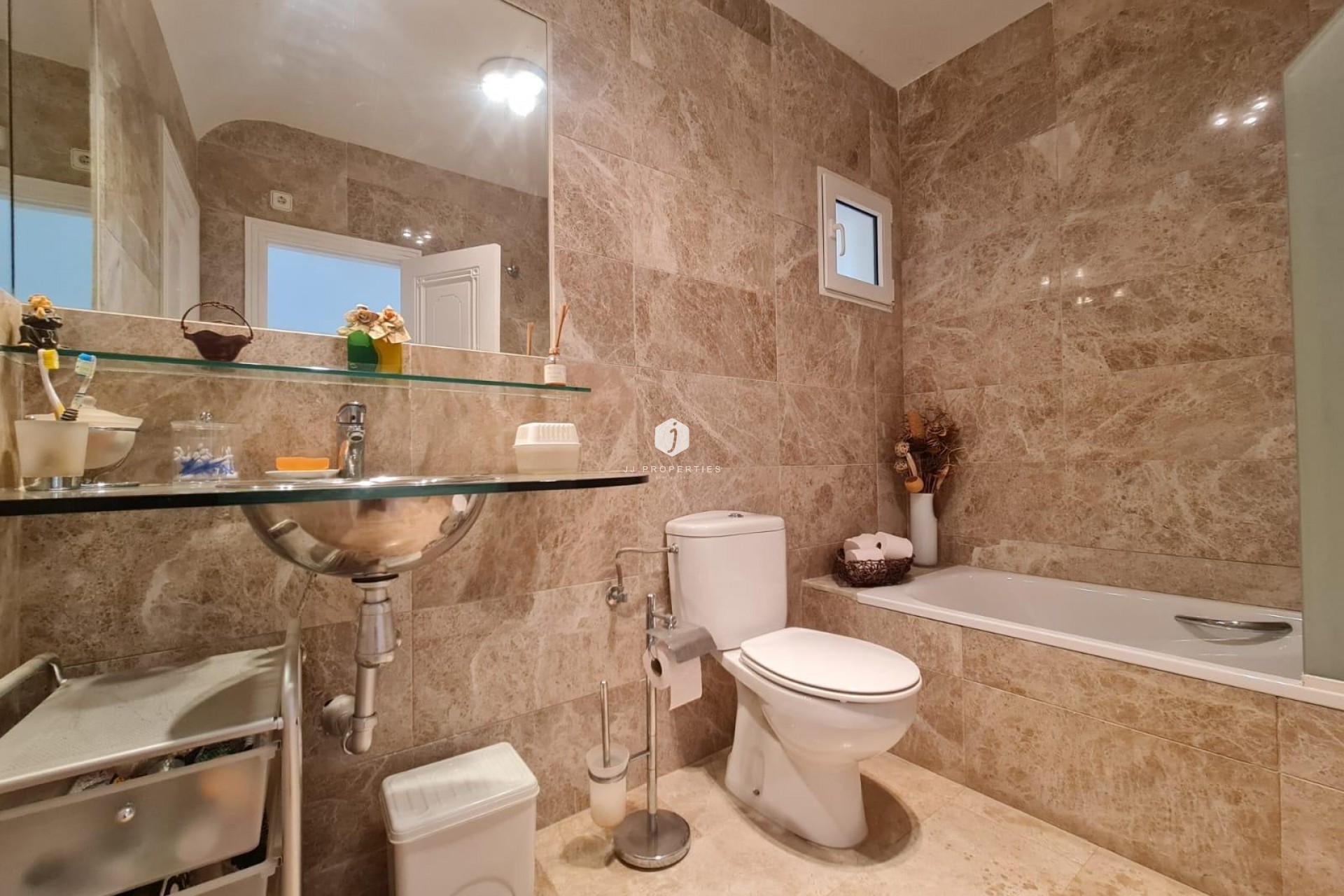 Aus zweiter Hand - Villa -
Orihuela Costa - Lomas De Campoamor-las Ramblas