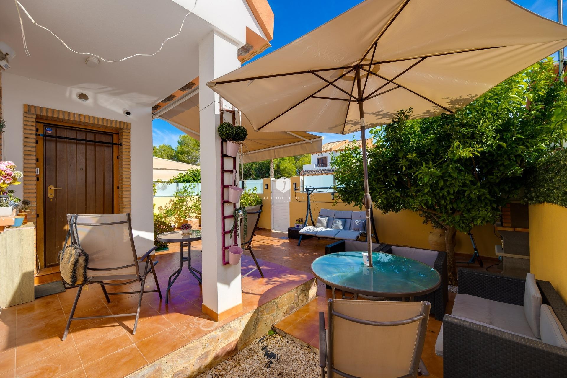 Aus zweiter Hand - Villa -
Orihuela Costa - PAU 8