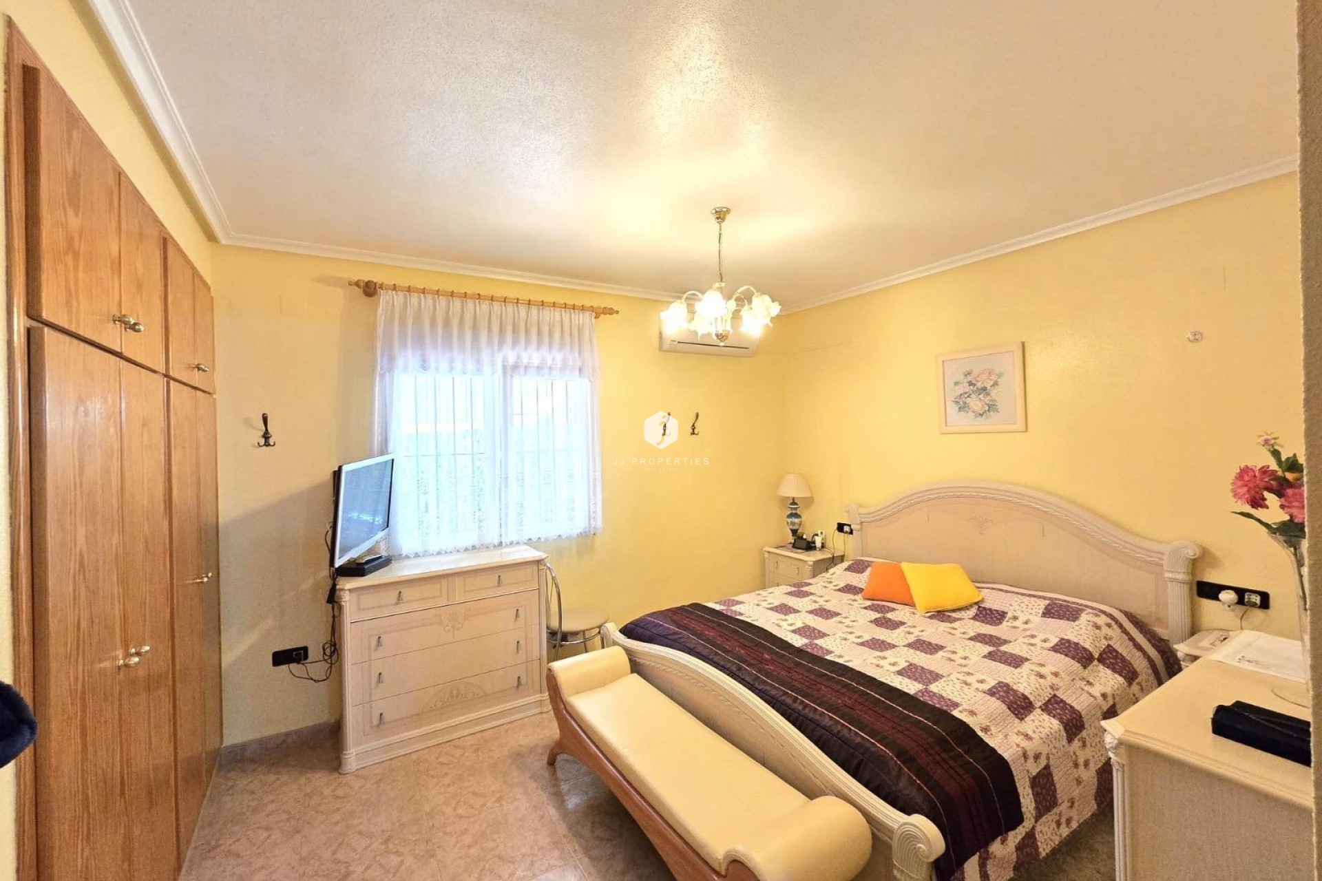 Aus zweiter Hand - Villa -
Orihuela Costa - Playa Flamenca