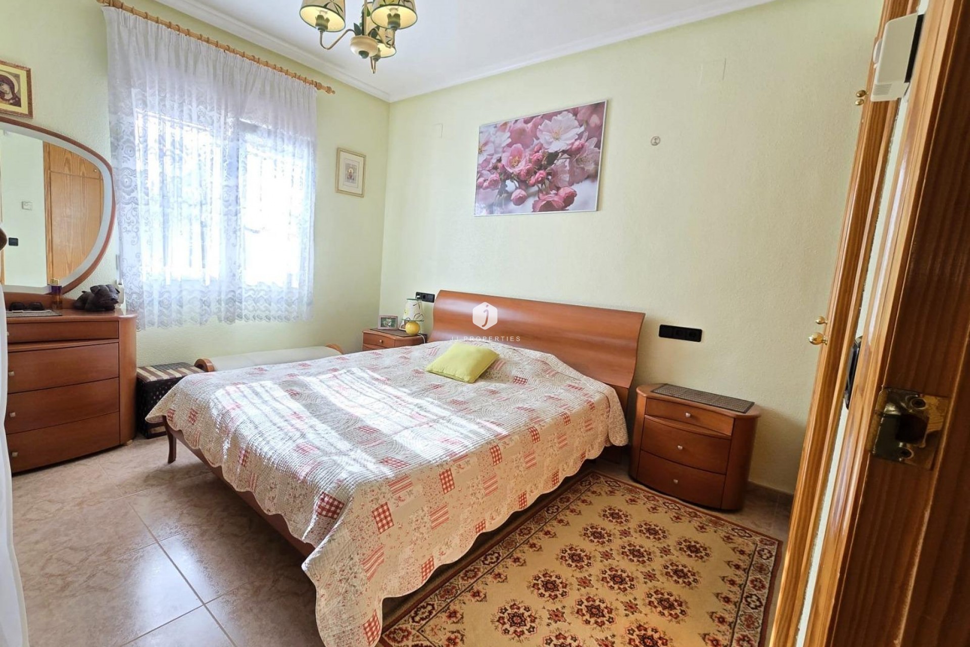 Aus zweiter Hand - Villa -
Orihuela Costa - Playa Flamenca