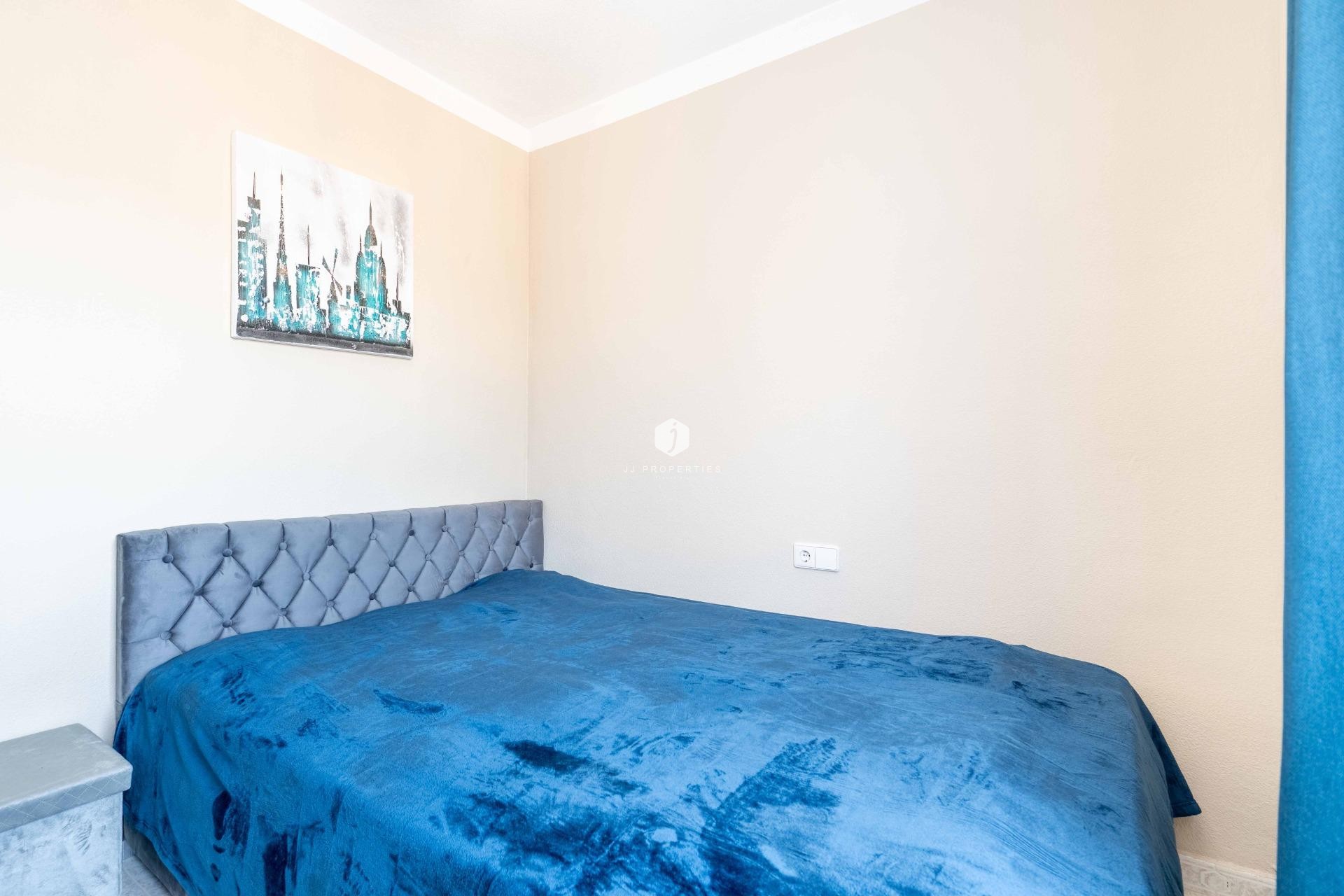 Aus zweiter Hand - Villa -
Orihuela Costa - Punta Prima