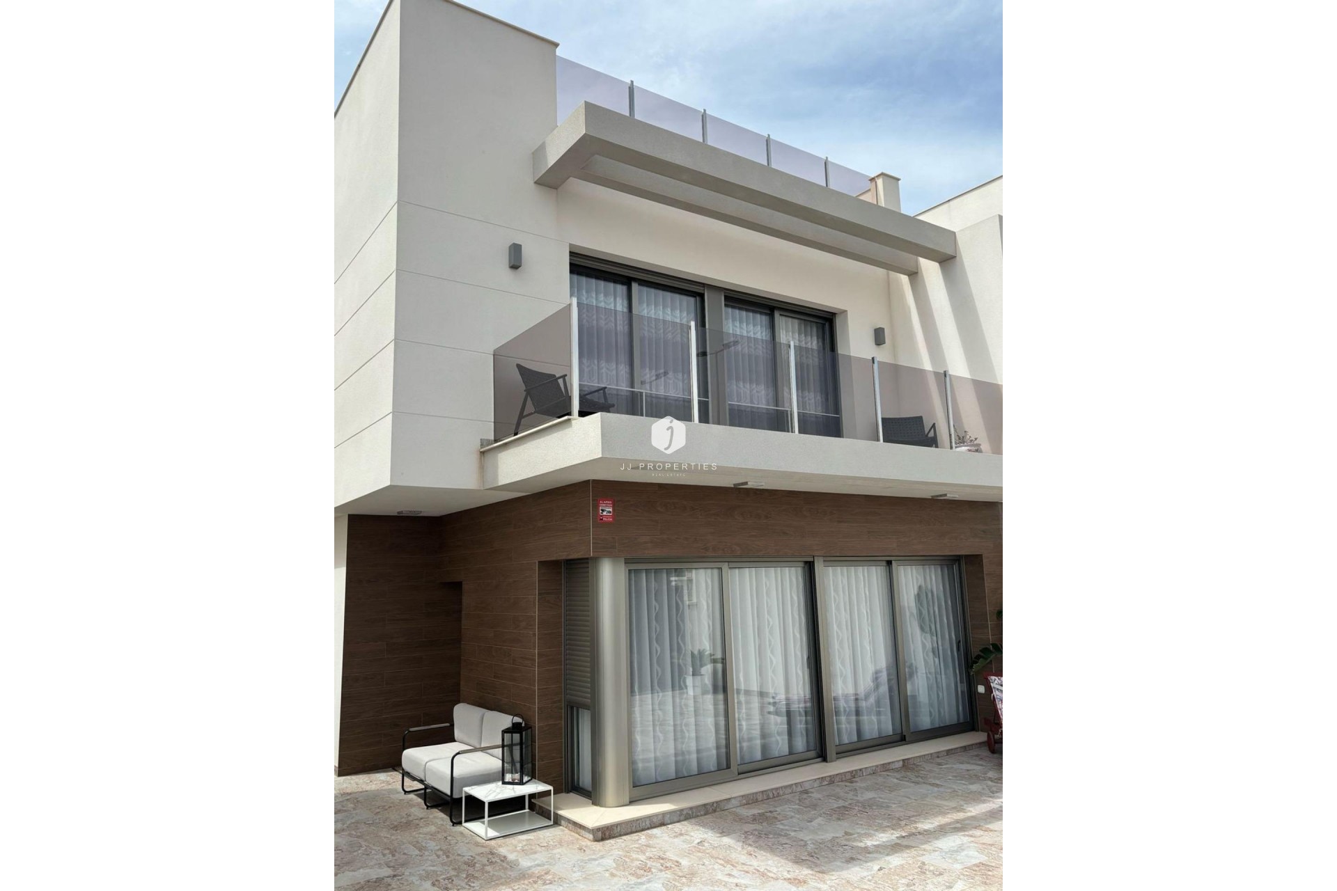 Aus zweiter Hand - Villa -
Orihuela Costa - Villamartín-las Filipinas