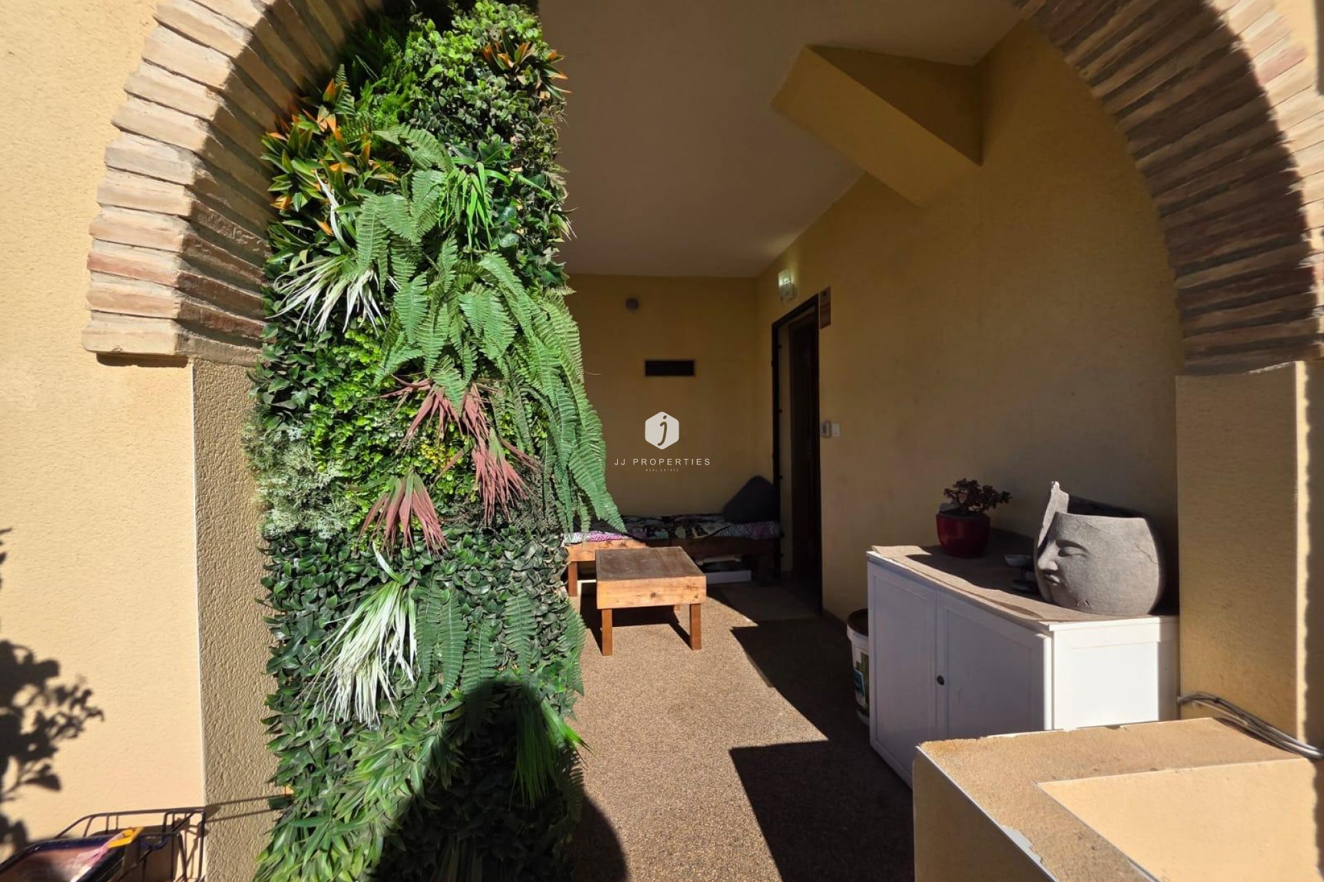 Aus zweiter Hand - Villa -
Orihuela Costa - Villamartín-las Filipinas