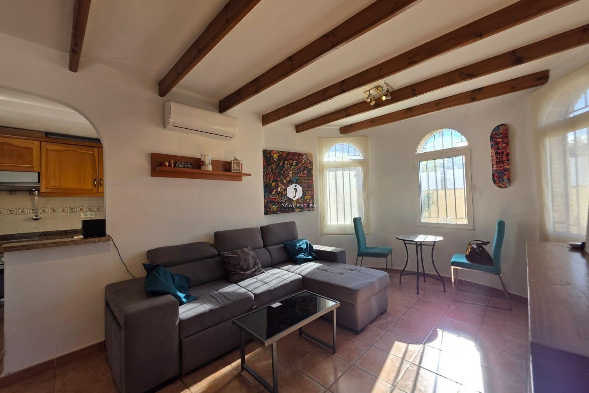Aus zweiter Hand - Villa -
Orihuela Costa - Villamartín-las Filipinas