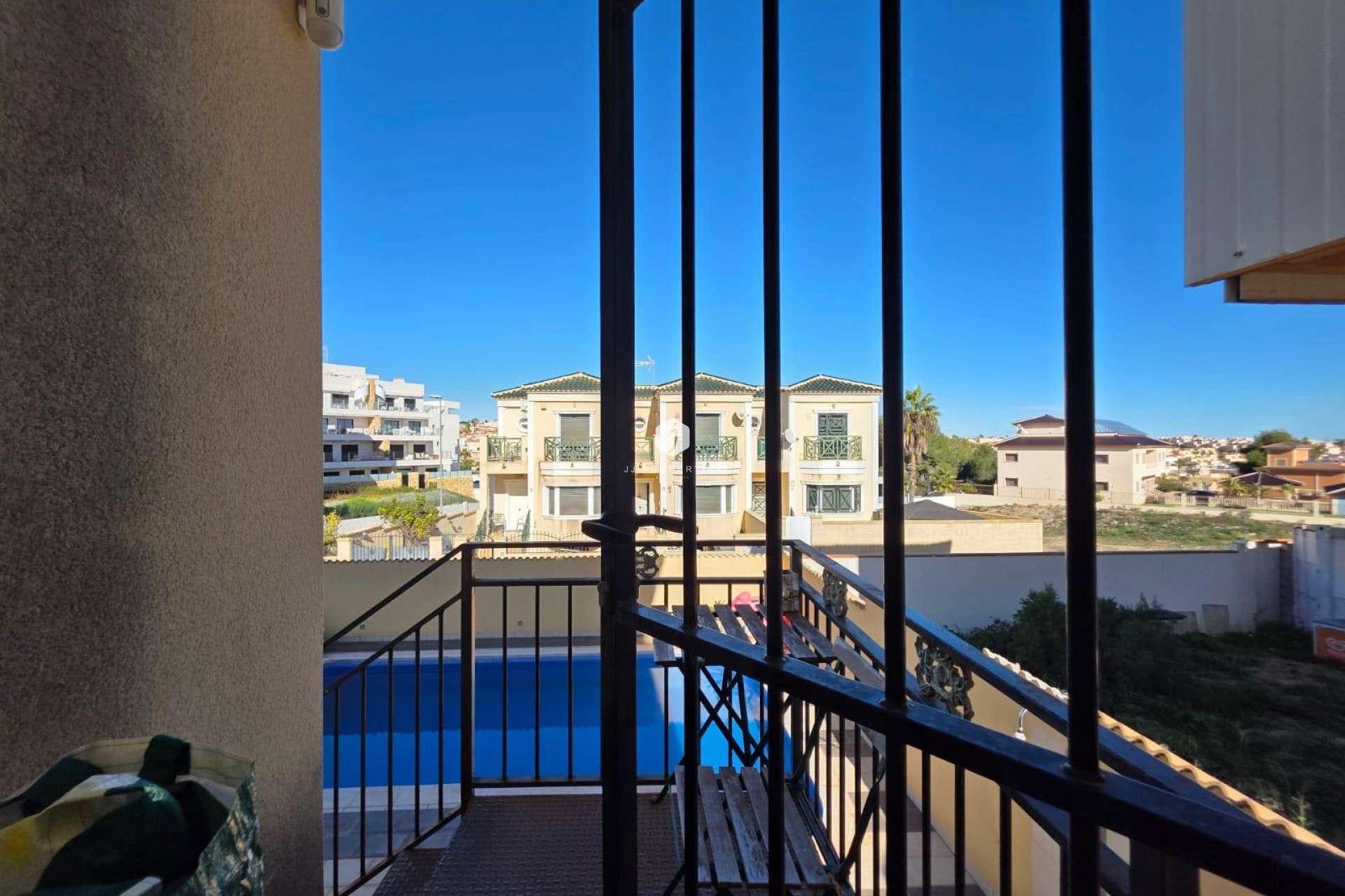 Aus zweiter Hand - Villa -
Orihuela Costa - Villamartín-las Filipinas