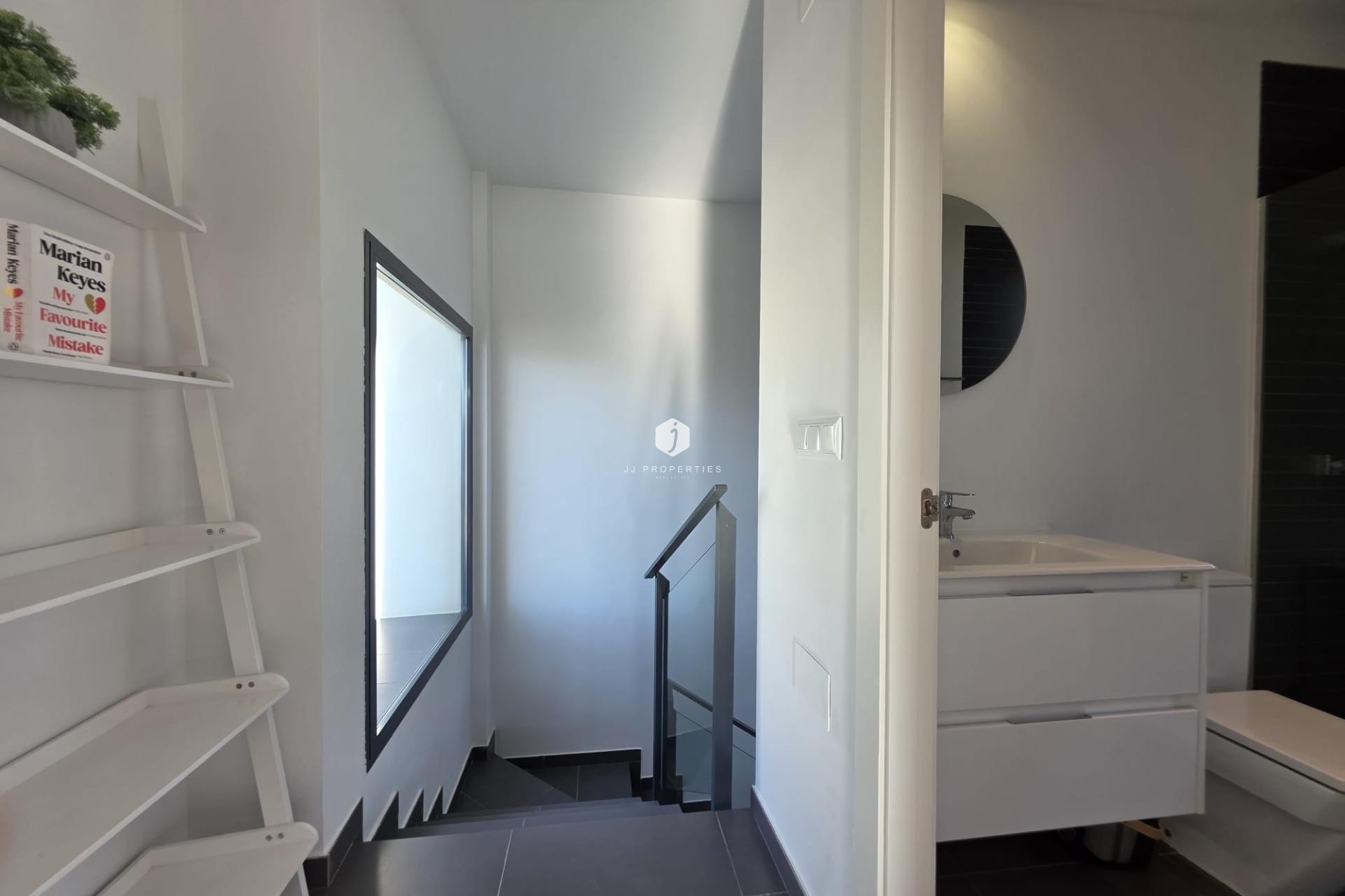 Aus zweiter Hand - Villa -
Orihuela Costa - Villamartín