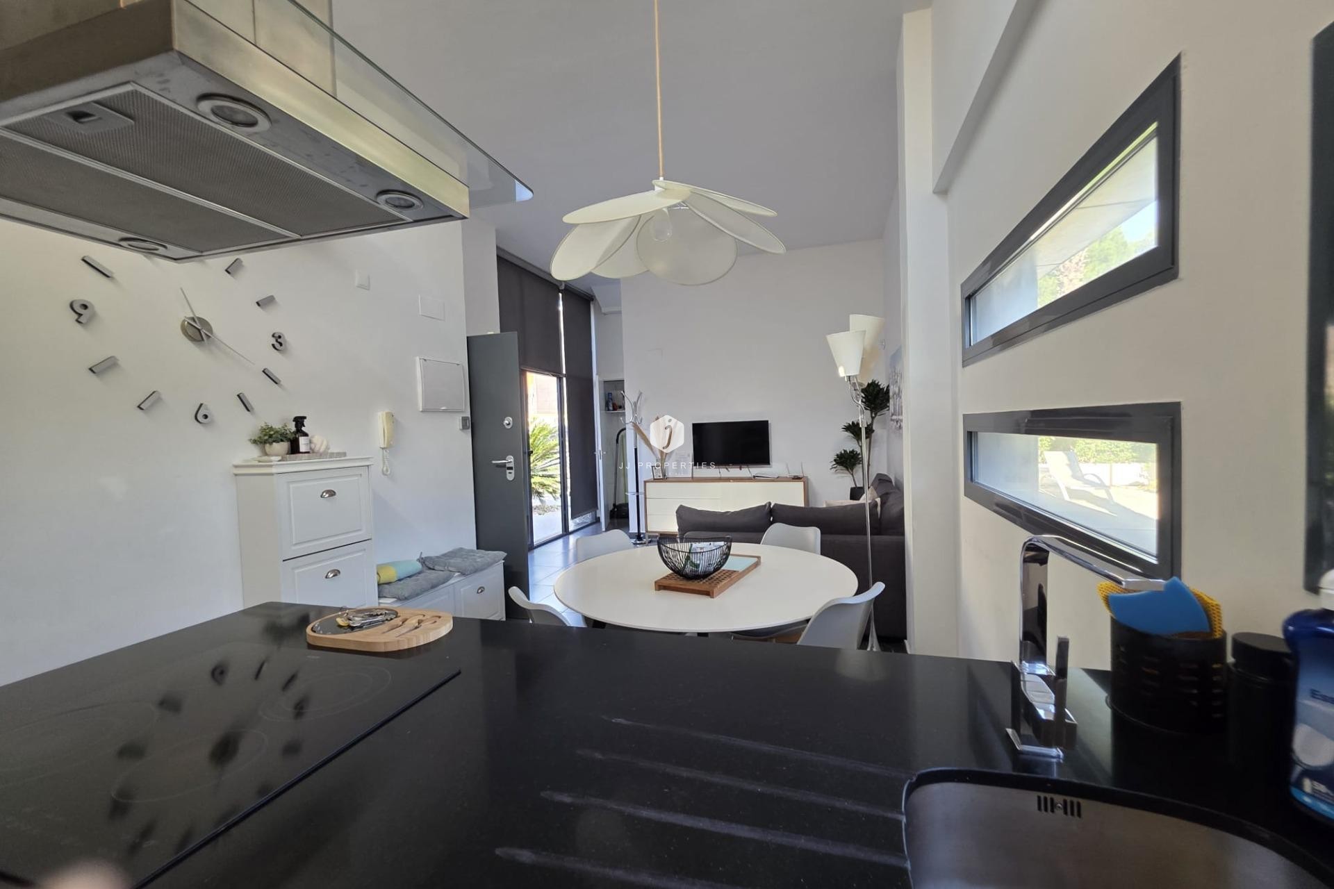 Aus zweiter Hand - Villa -
Orihuela Costa - Villamartín