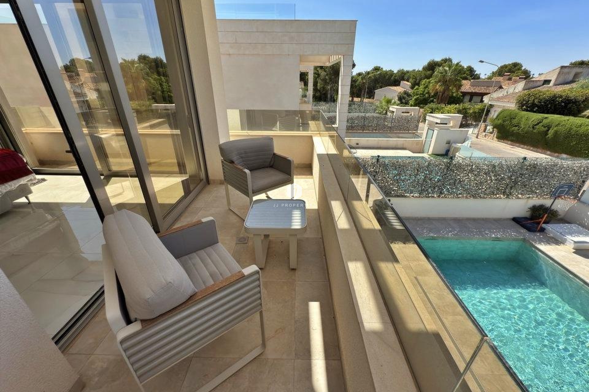 Aus zweiter Hand - Villa -
Orihuela Costa - Villamartín