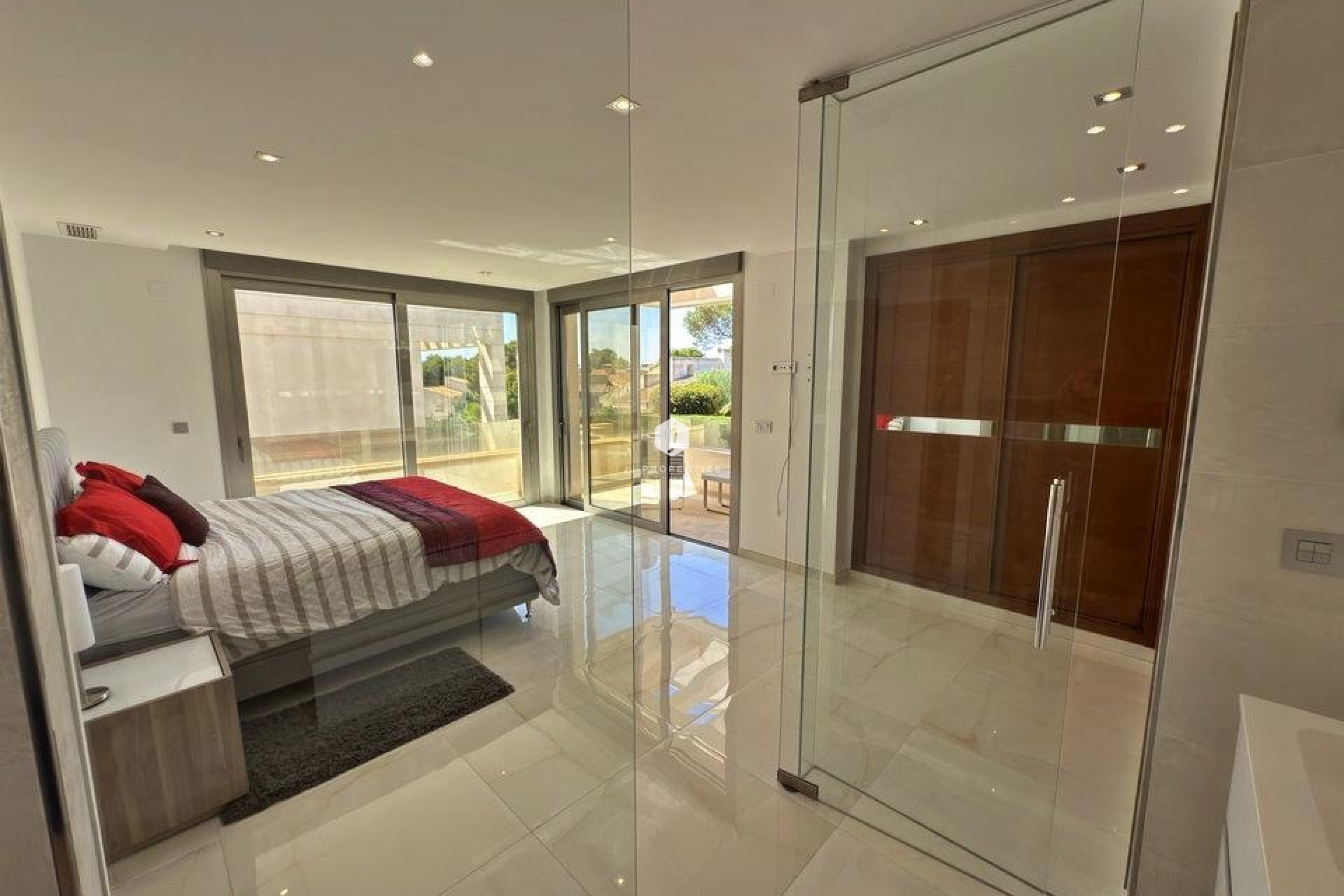 Aus zweiter Hand - Villa -
Orihuela Costa - Villamartín
