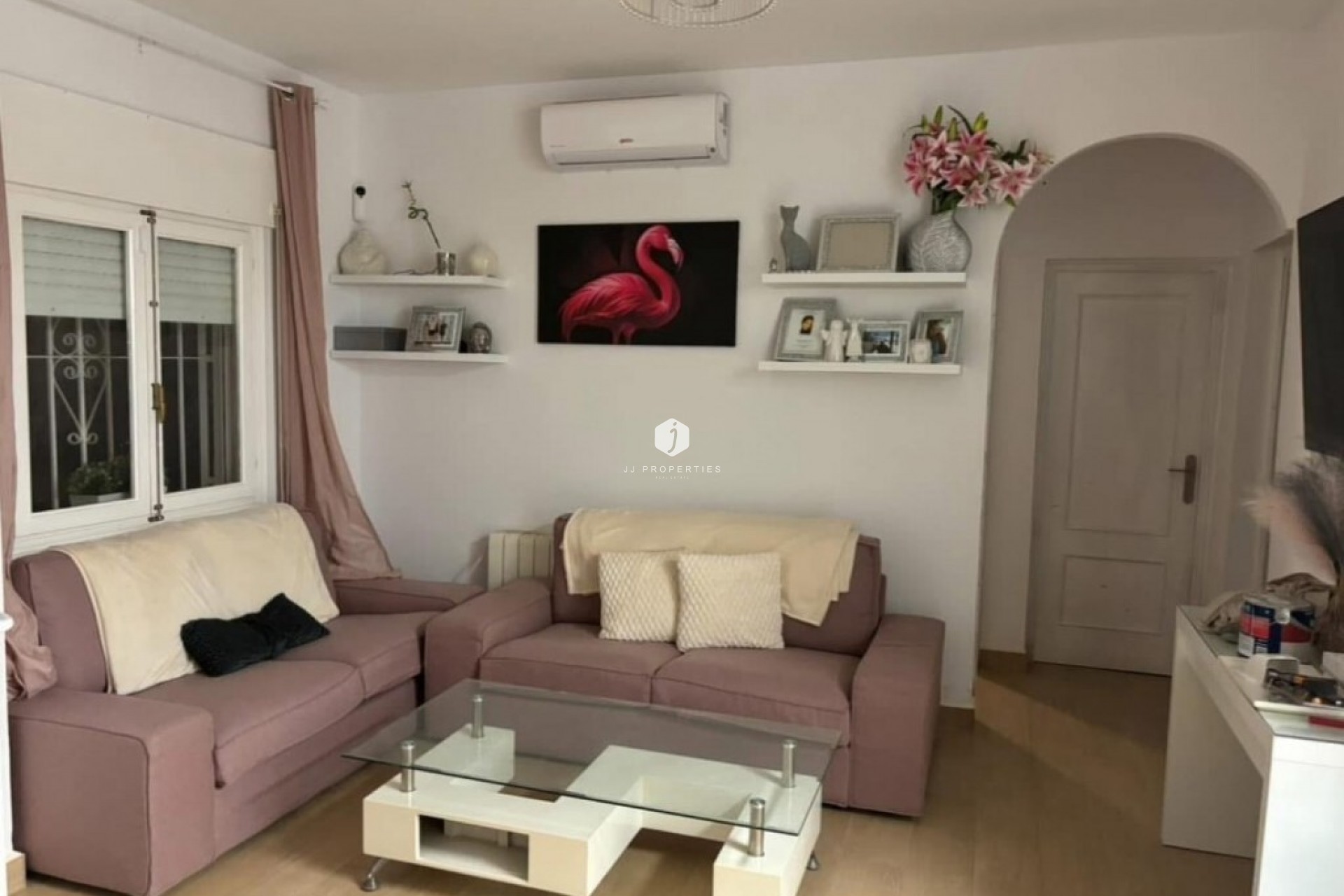 Aus zweiter Hand - Villa -
Playa Flamenca - Costa Blanca